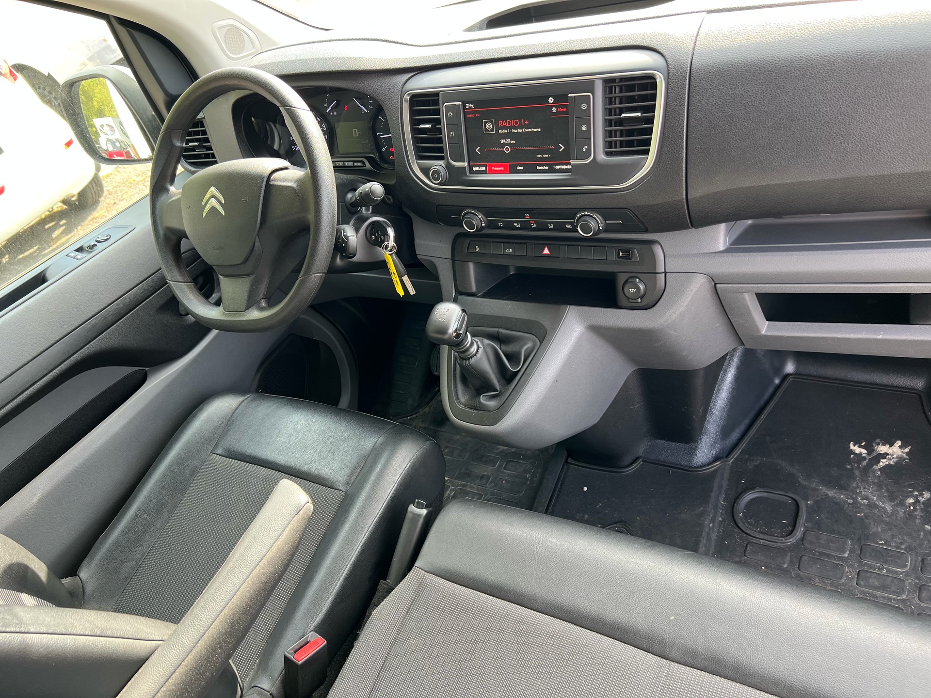 CITROEN Jumpy 2.0 BlueHDi 120 XL Komfort-image-10