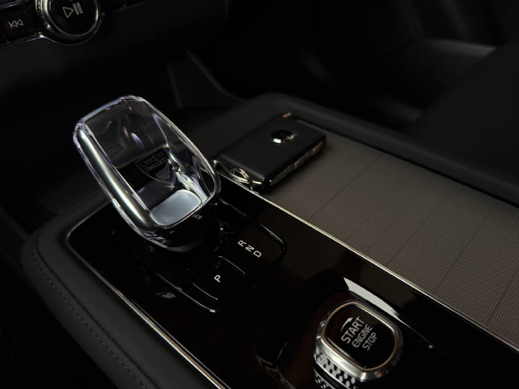 VOLVO XC90 2.0 T8 TE Black Edition 7P. eAWD-image-15