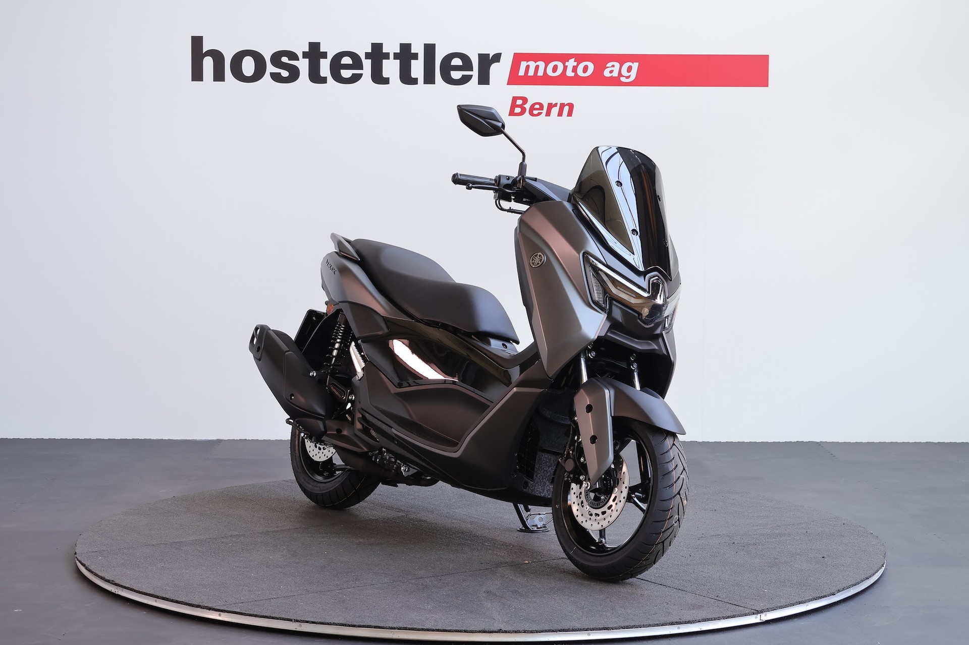 YAMAHA NMAX 125