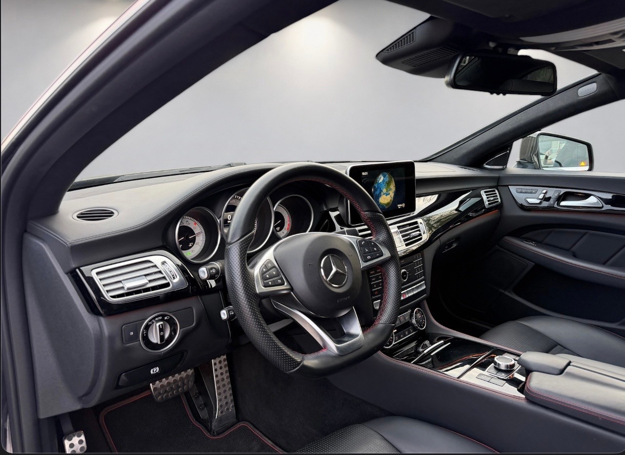 MERCEDES-BENZ CLS 500 4Matic 9G-Tronic Final Edition-image-8