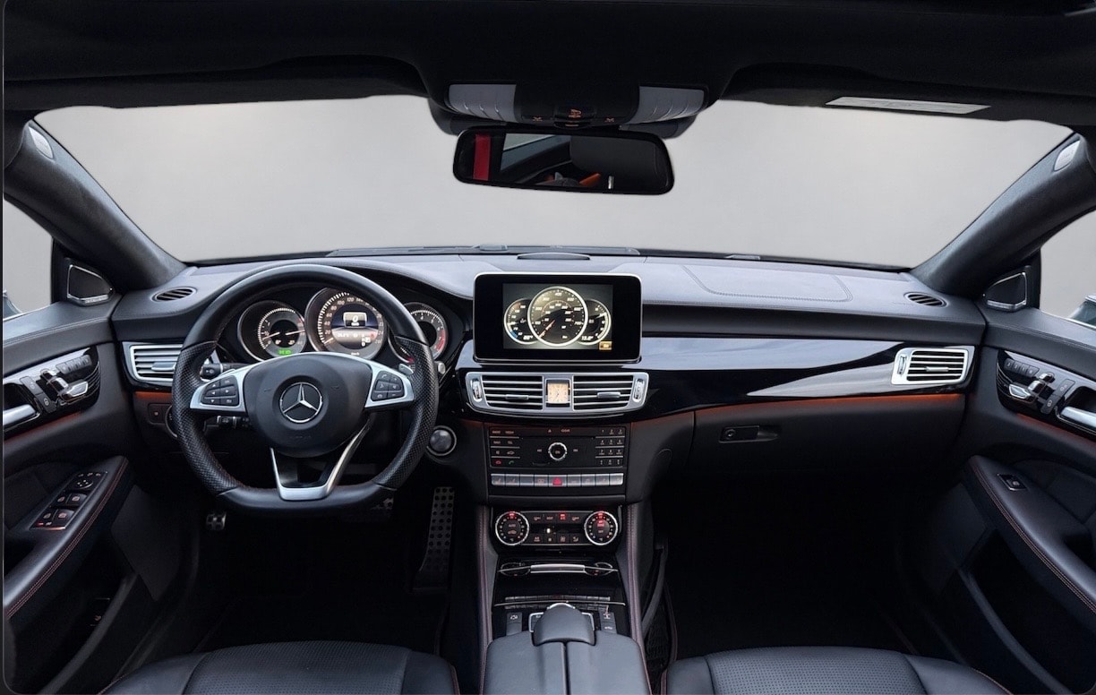 MERCEDES-BENZ CLS 500 4Matic 9G-Tronic Final Edition-image-7
