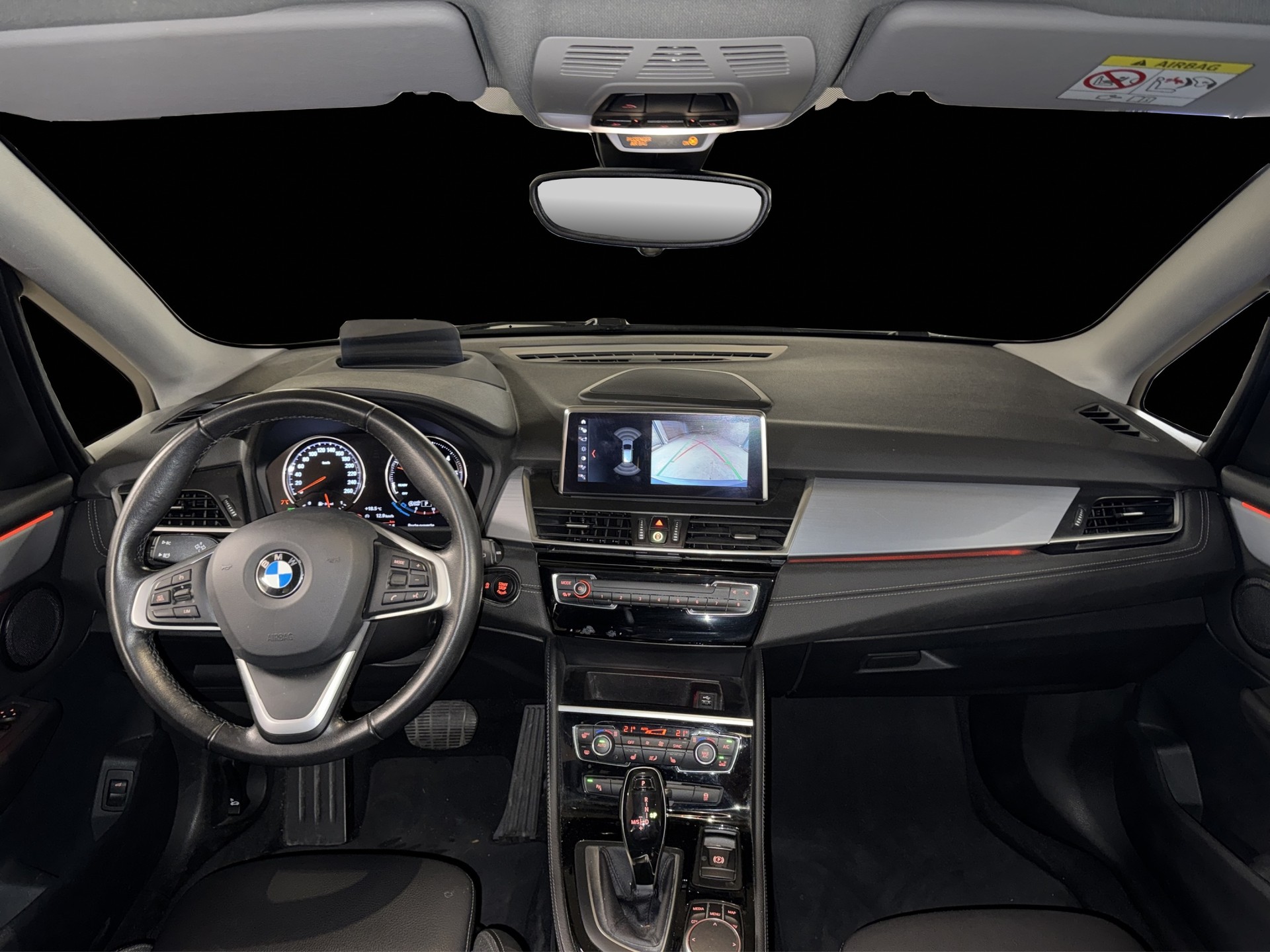 BMW 218d xDrive Active Tourer Steptronic Sport Line-image-10