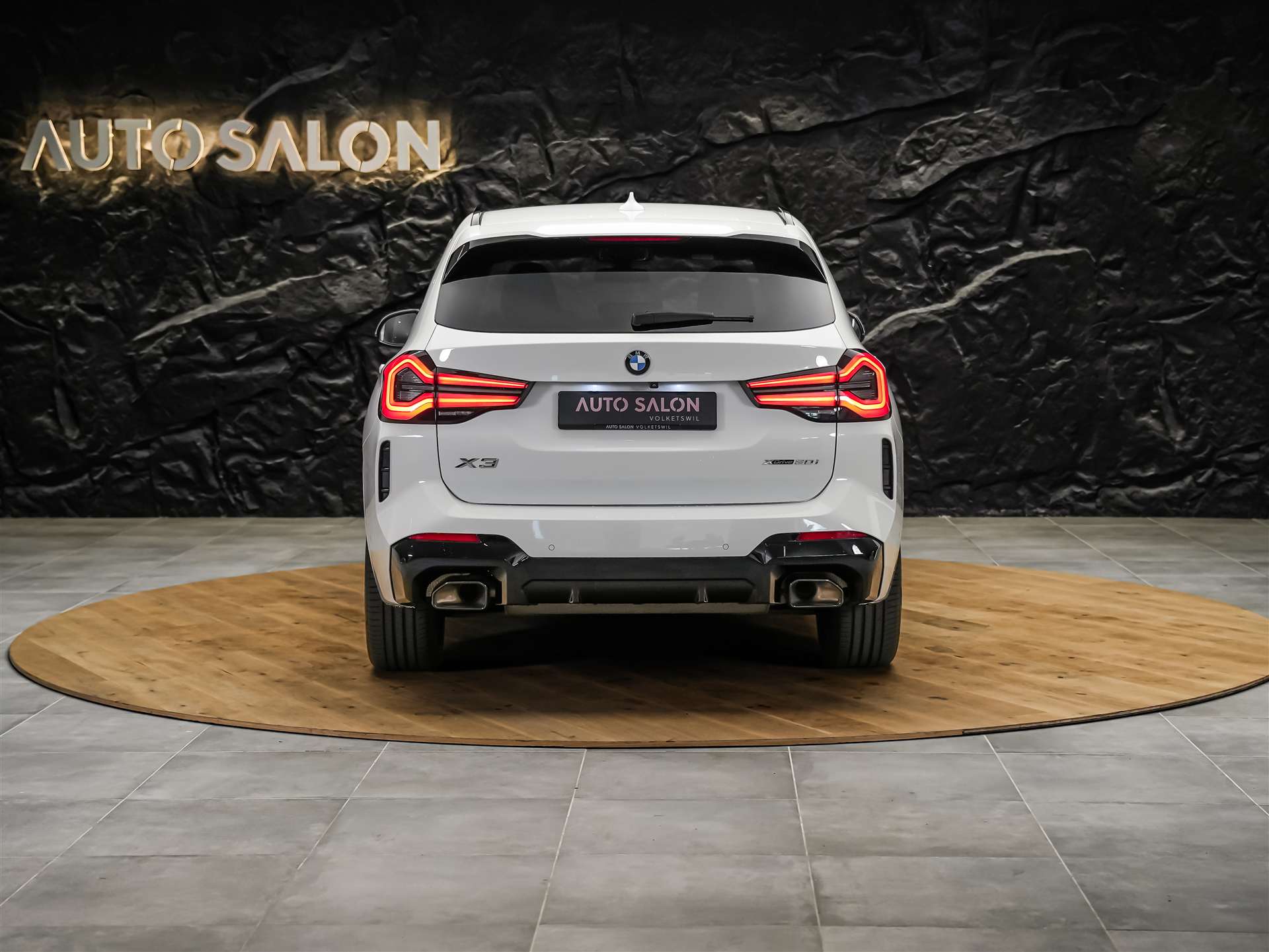 BMW X3 xDrive 20i M Sport *360° Kamera*Sitzheizung*-image-4