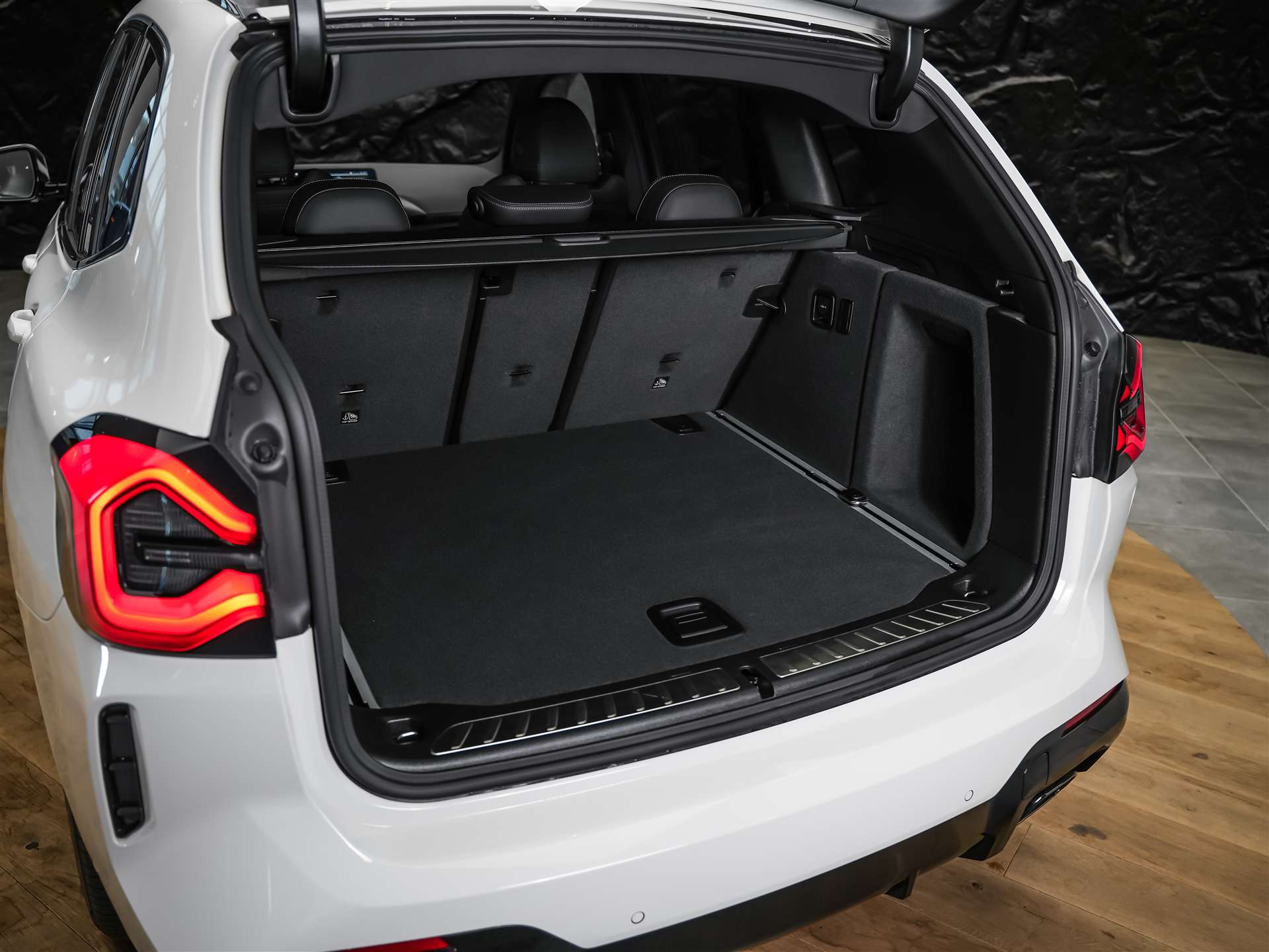 BMW X3 xDrive 20i M Sport *360° Kamera*Sitzheizung*-image-36