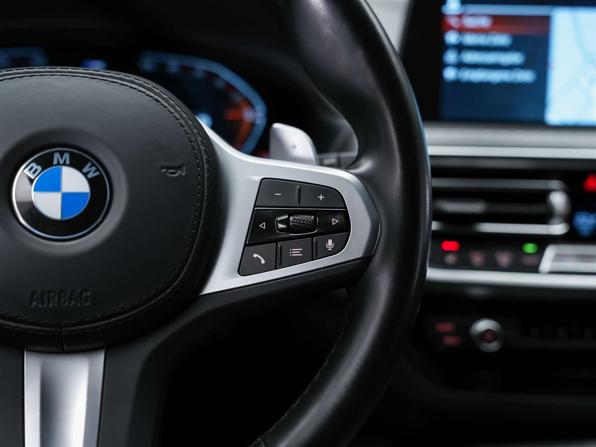 BMW X3 xDrive 20i M Sport *360° Kamera*Sitzheizung*-image-28