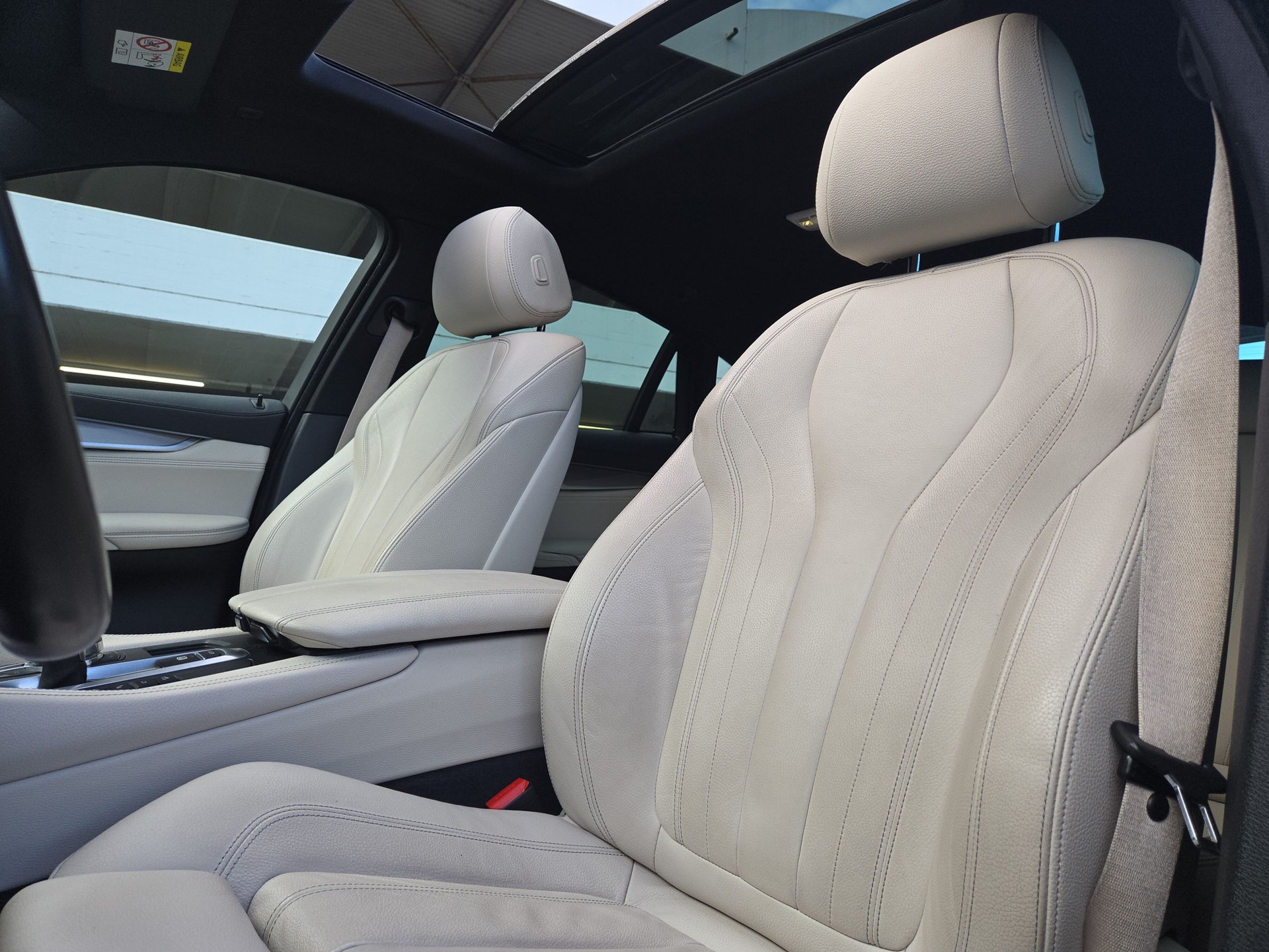 BMW X6 xDrive 30d M Sport Steptronic-image-14