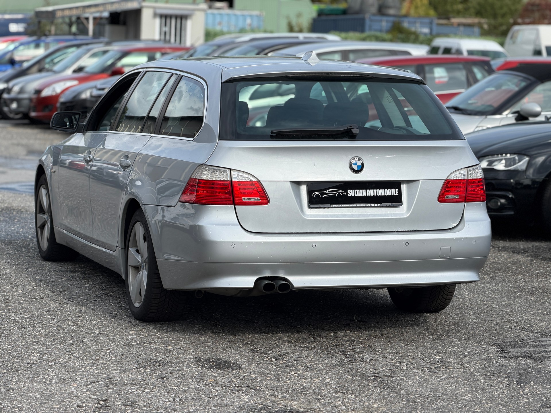 BMW 530xi Touring Steptronic-image-3