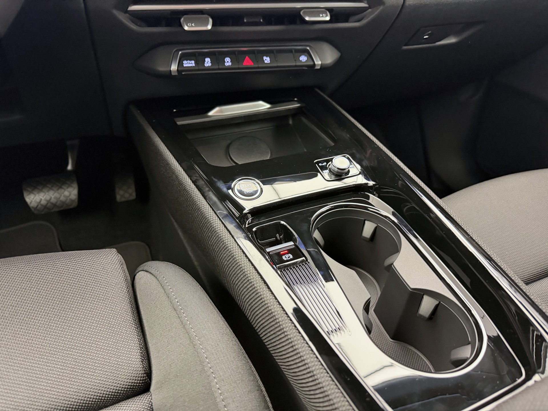 AUDI Q3 SUV 110 kW TFSI S tronic-image-14