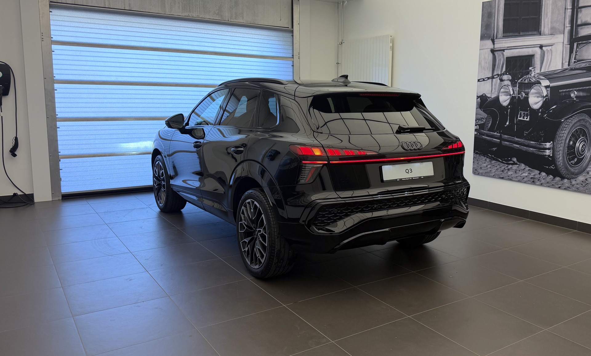 AUDI Q3 SUV 110 kW TFSI S tronic-image-23