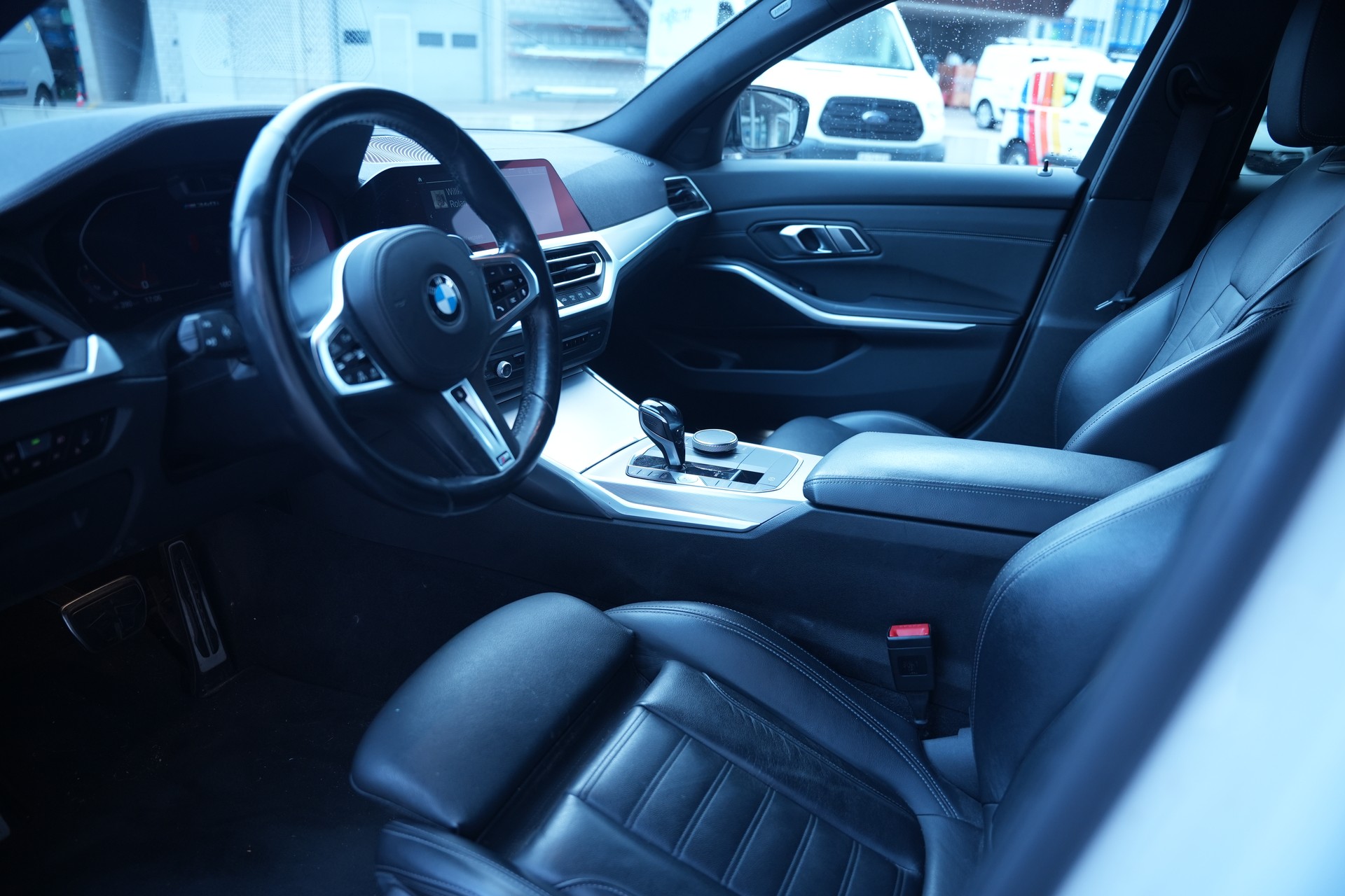 BMW M340i xDrive Steptronic-image-6