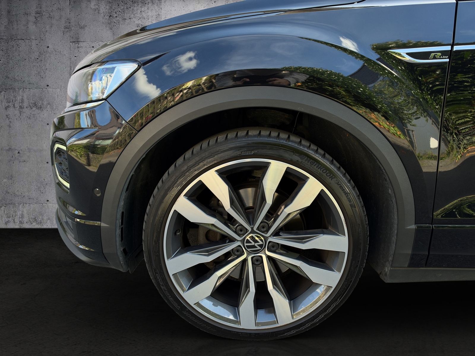VW T-Roc Cabriolet 1.5 TSI EVO R-Line DSG-image-4
