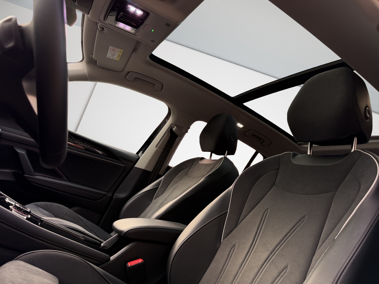 VW Tiguan 2.0 TSI Elegance DSG 4motion-image-13