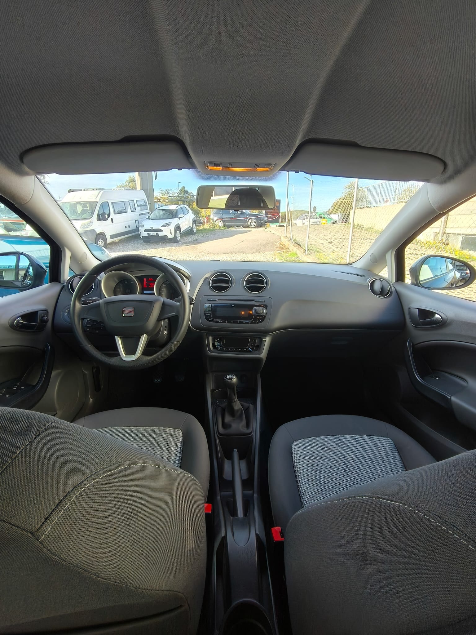 SEAT Ibiza 1.6 Stylance-image-6