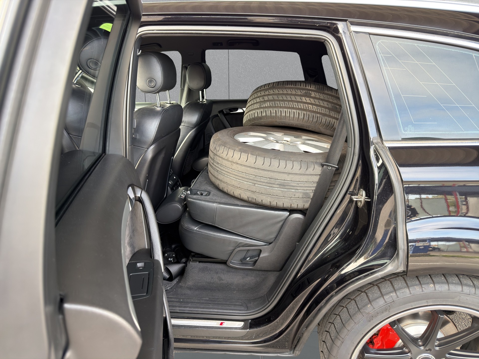 AUDI Q7 3.0 TDI addBlue quattro S-Line-image-11