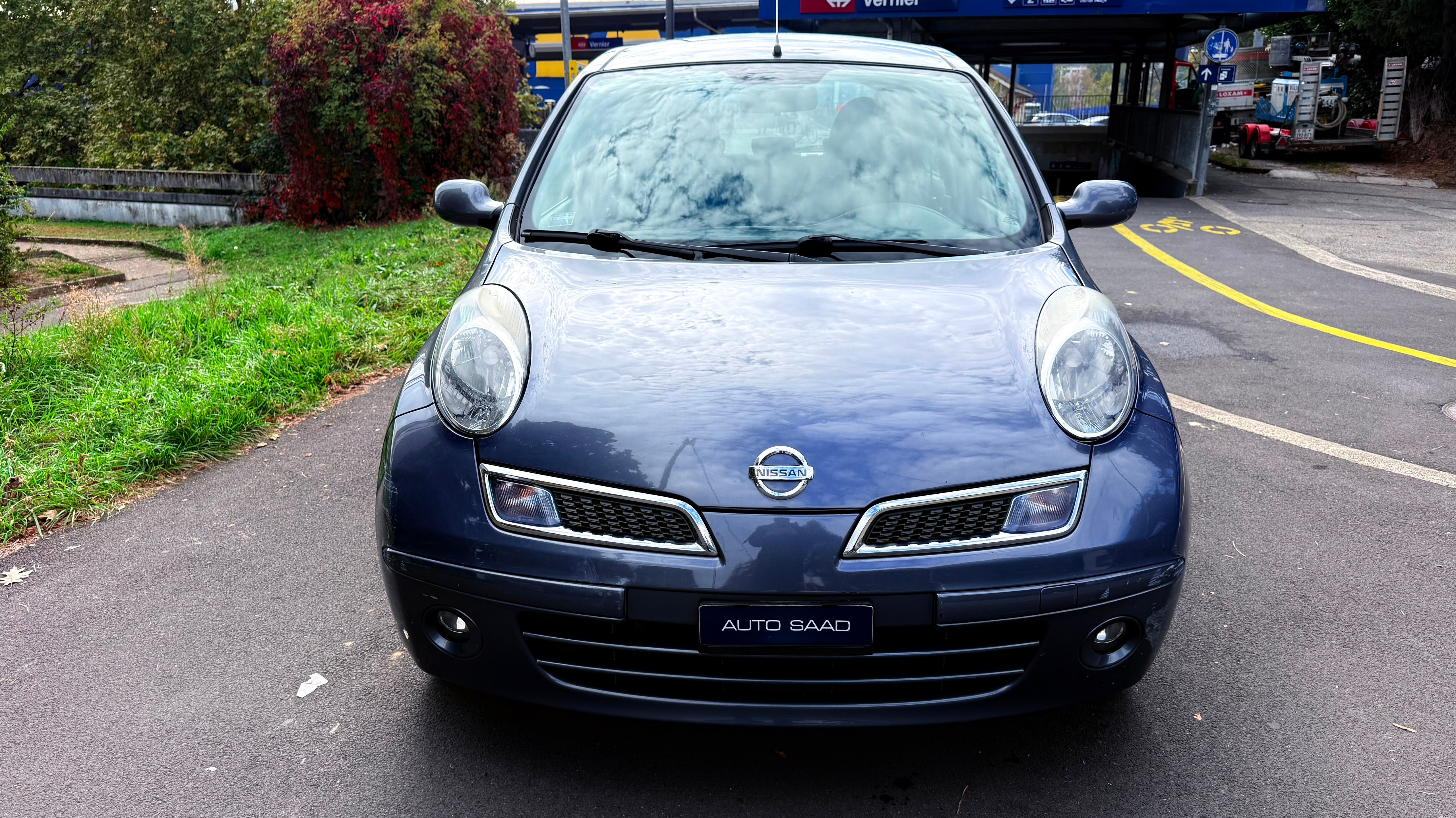 Car photo