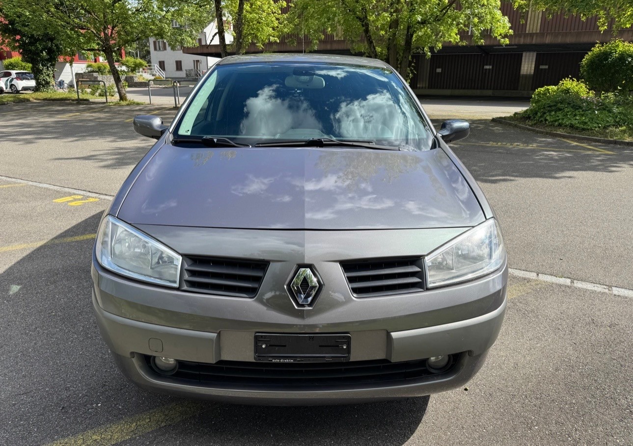 RENAULT Mégane 1.6 16V Authentique Confort-image-4