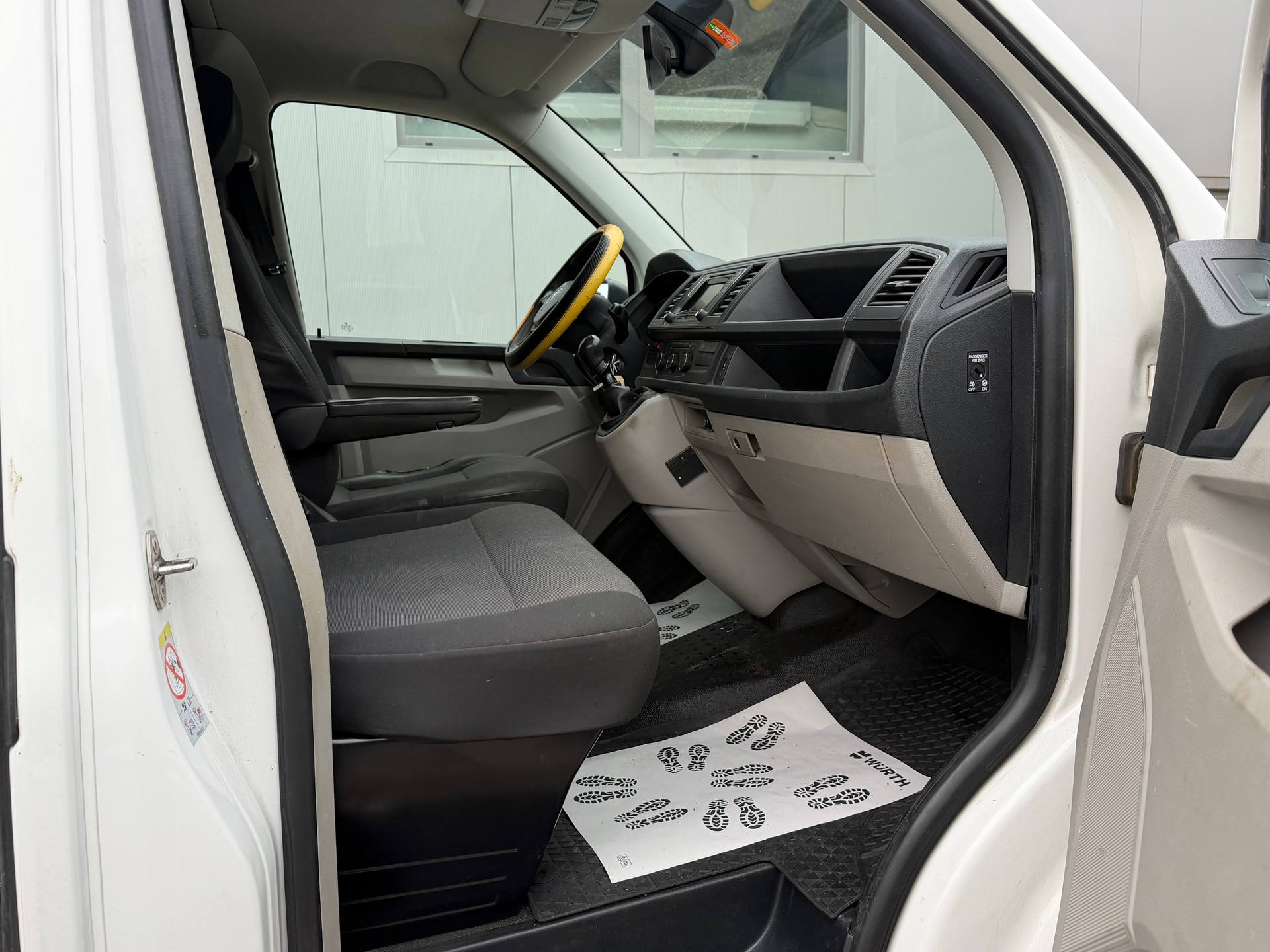 VW T6 2.0 TDI 4Motion-image-8