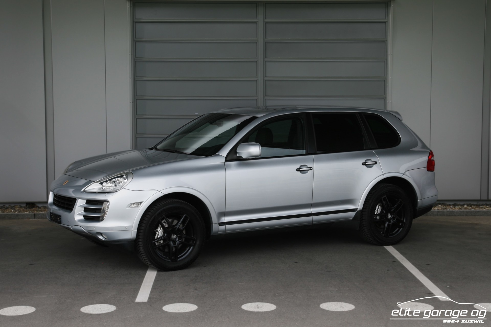 PORSCHE Cayenne S-image-0
