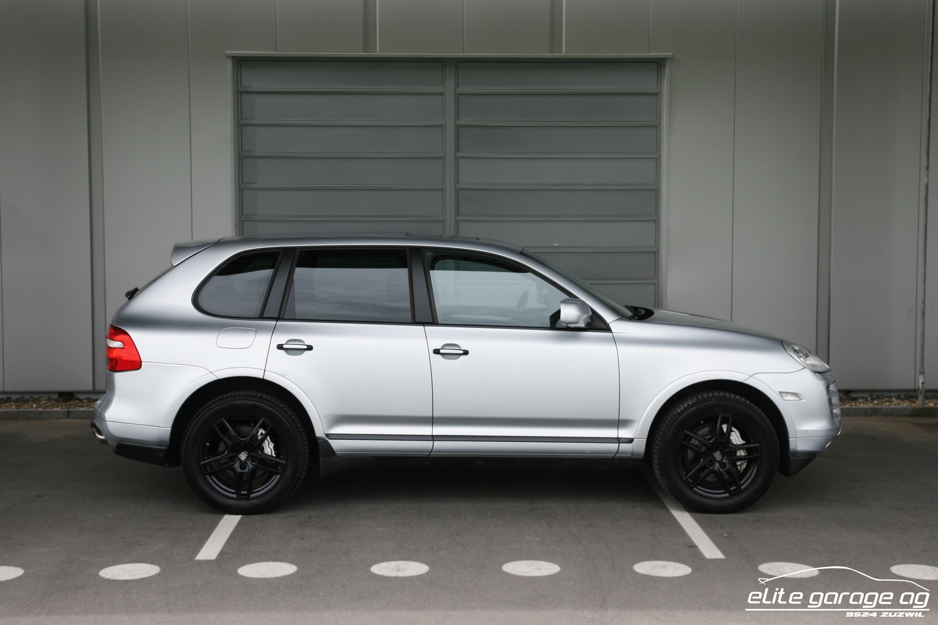 PORSCHE Cayenne S-image-5