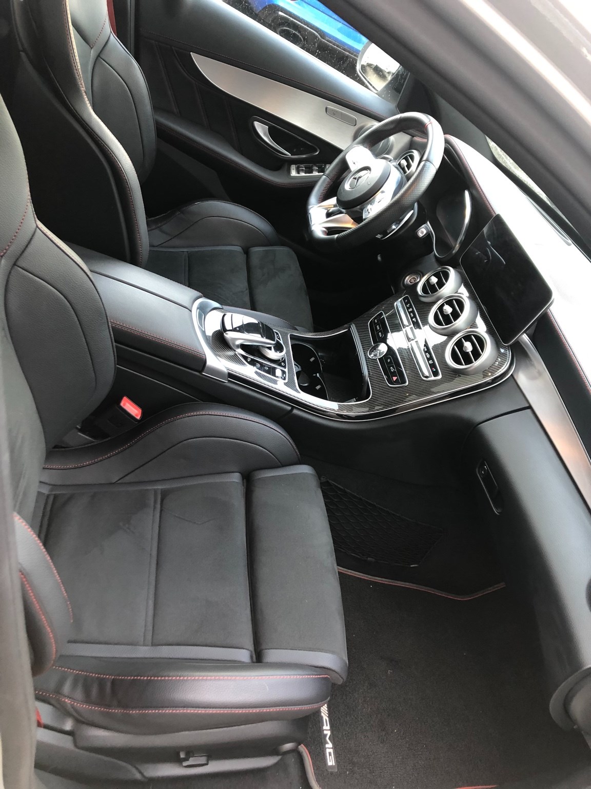 MERCEDES-BENZ C 43 AMG 4Matic 9G-Tronic-image-6