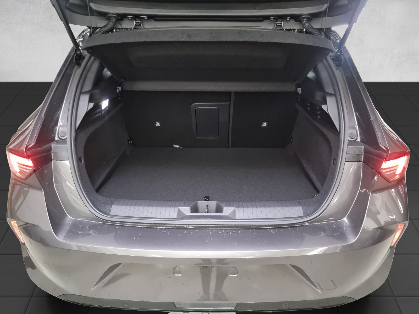 OPEL Astra 1.6 PHEV Turbo Swiss Plus A-image-12