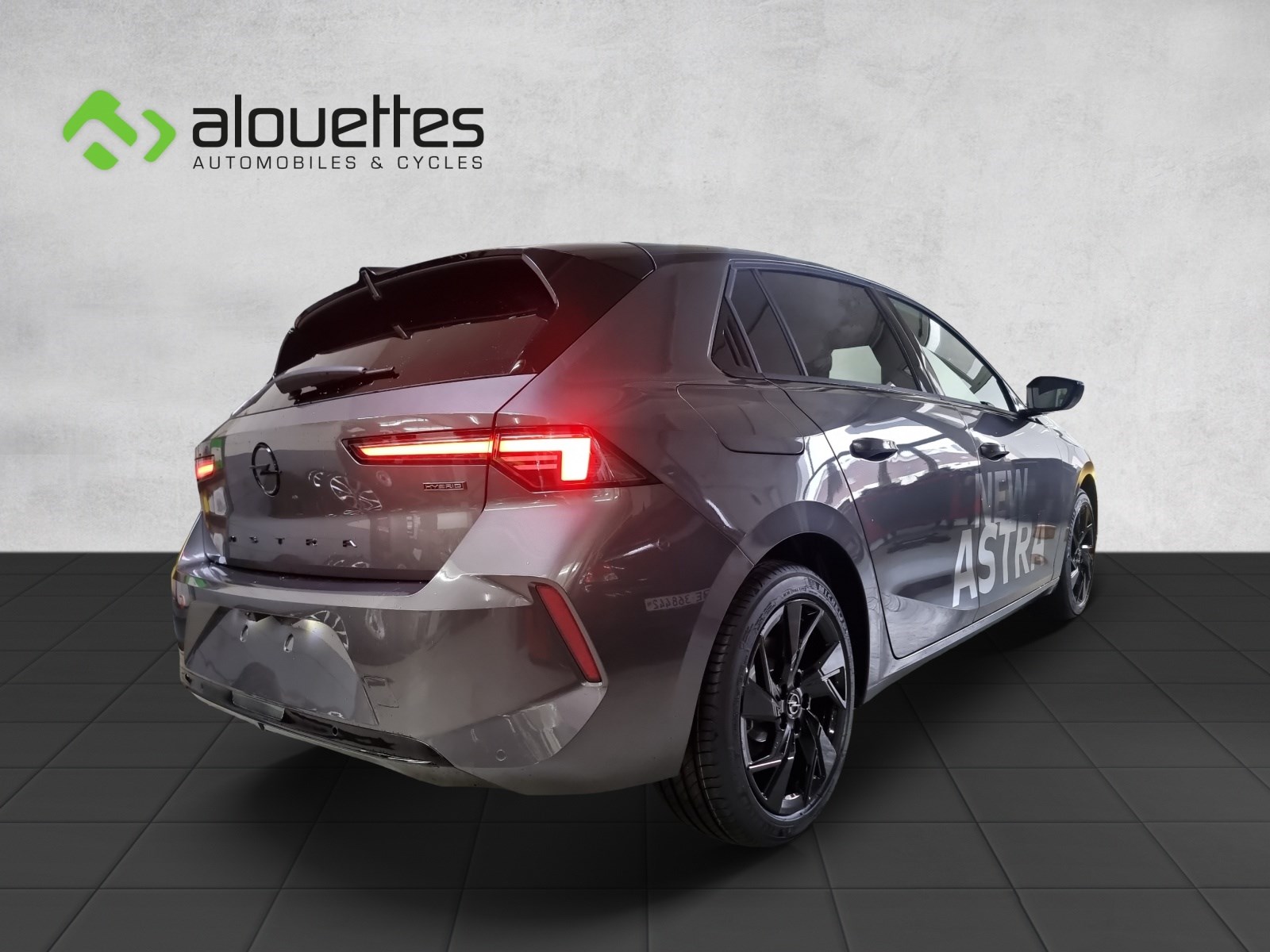 OPEL Astra 1.6 PHEV Turbo Swiss Plus A-image-4