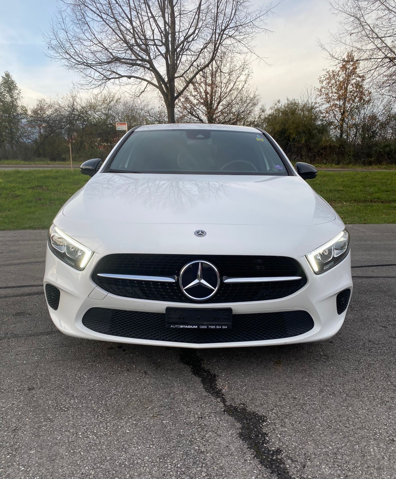 MERCEDES-BENZ A 180 7G-DCT-image-0