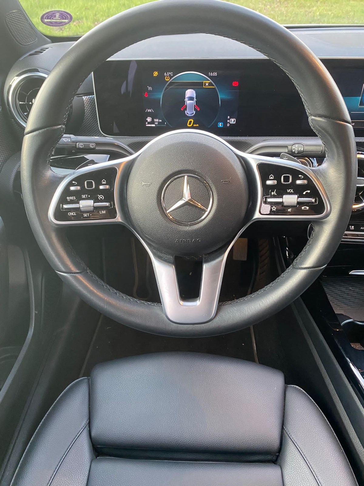MERCEDES-BENZ A 180 7G-DCT-image-7