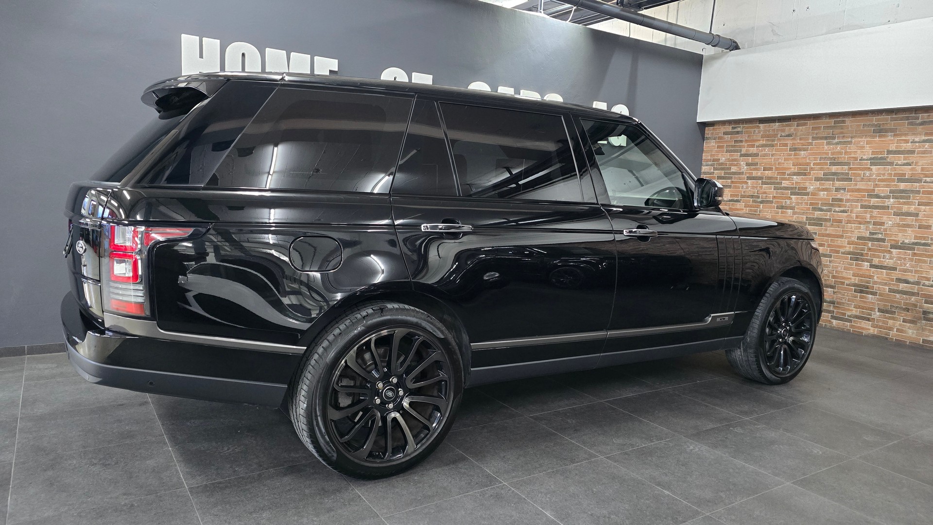 LAND ROVER Range Rover LWB 5.0 V8 SC Autobiography Automatic-image-12