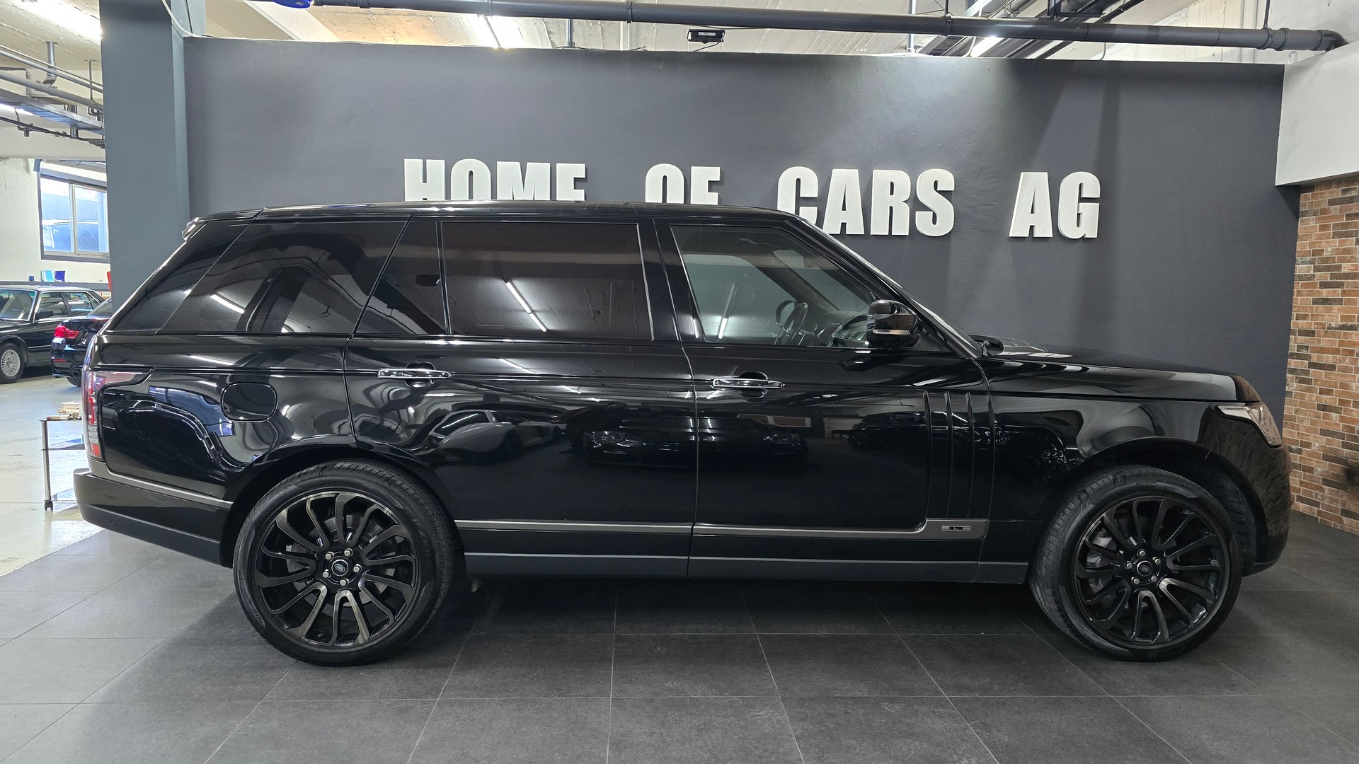LAND ROVER Range Rover LWB 5.0 V8 SC Autobiography Automatic-image-14
