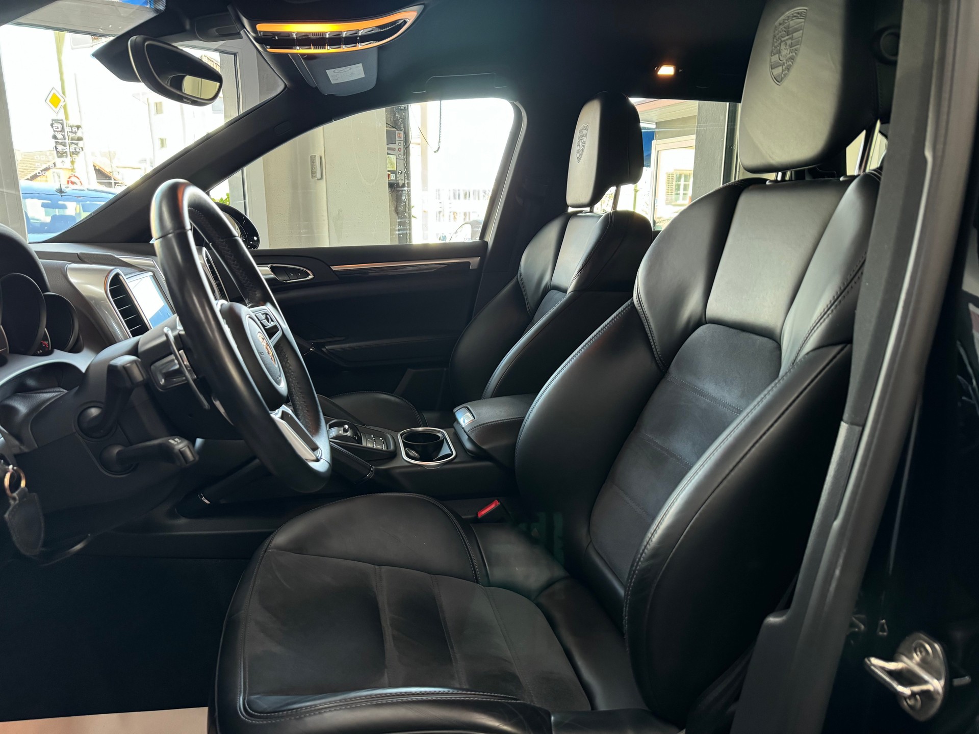 PORSCHE Cayenne Diesel-image-6