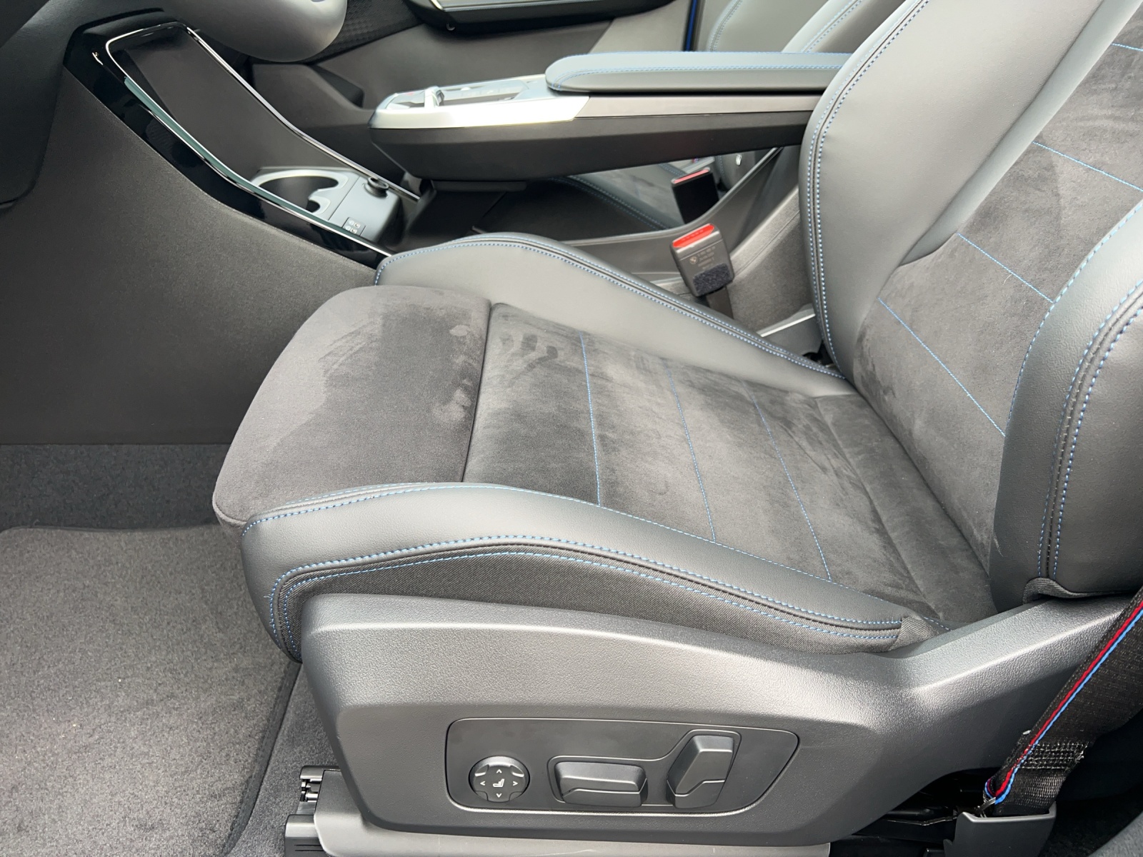 BMW X2 xDrive M35i M Sport Pro-image-13