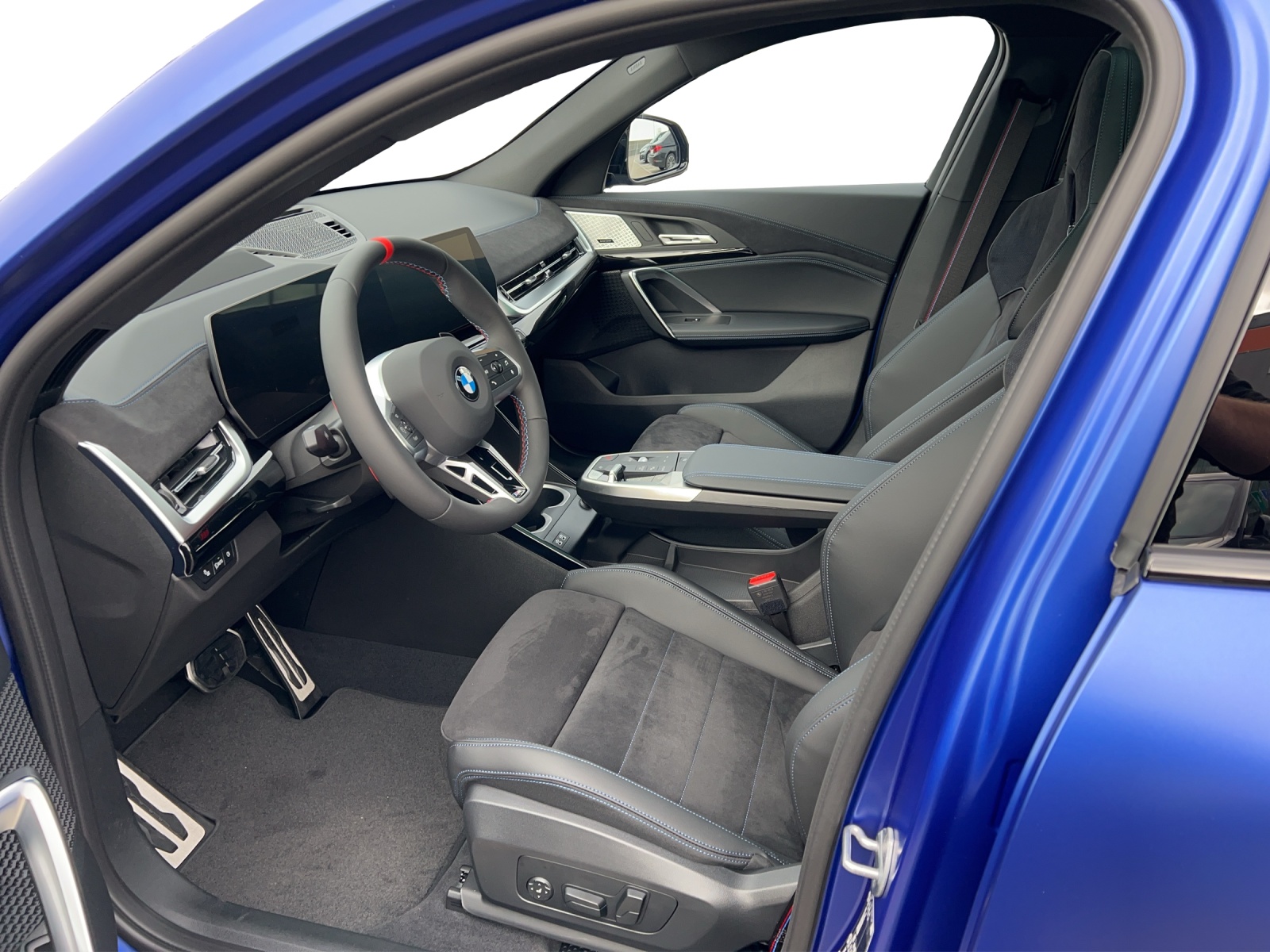 BMW X2 xDrive M35i M Sport Pro-image-11
