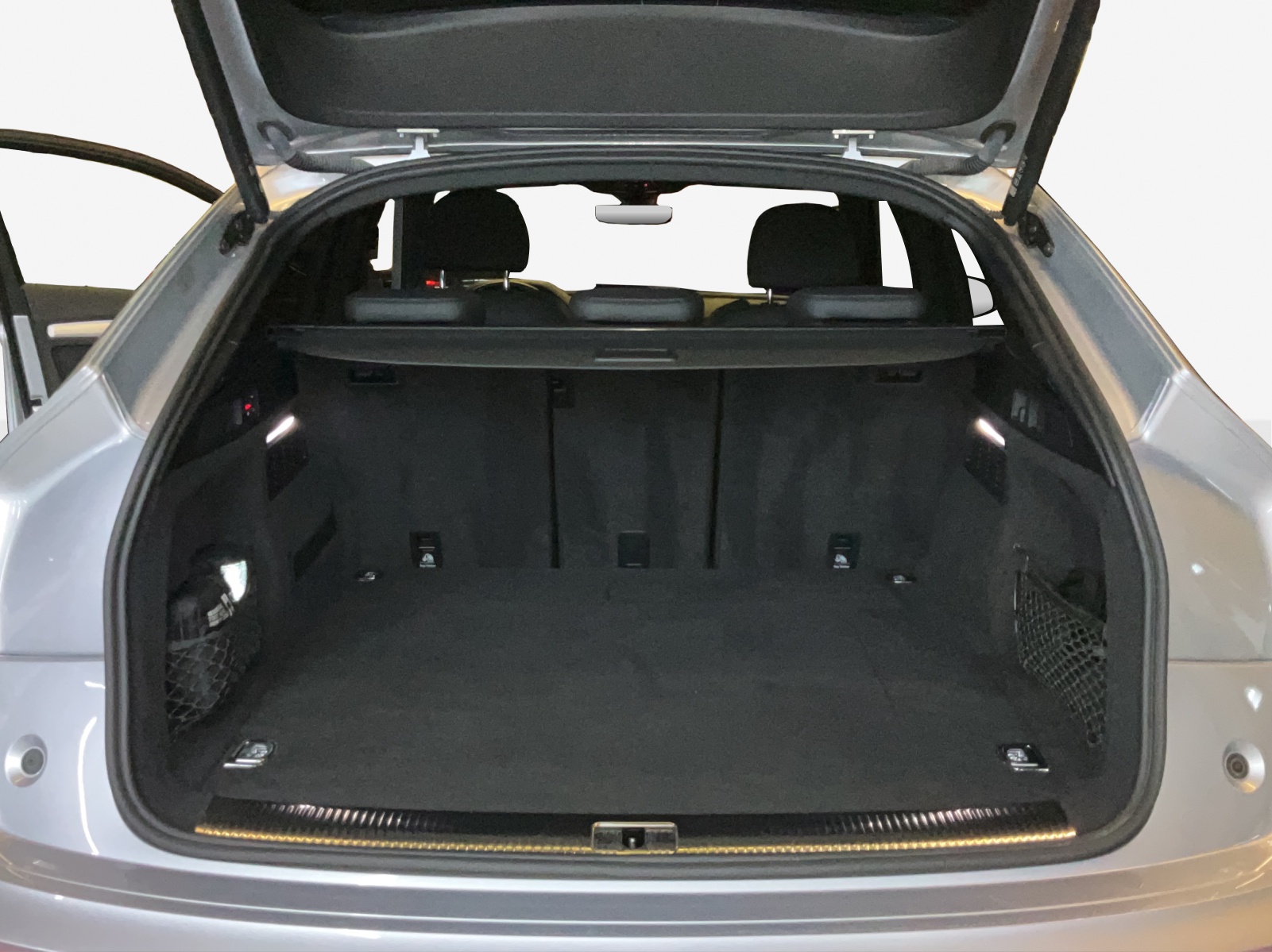 AUDI Q5 Sportback 50 TFSI e PHEV S line quattro S-tronic-image-12