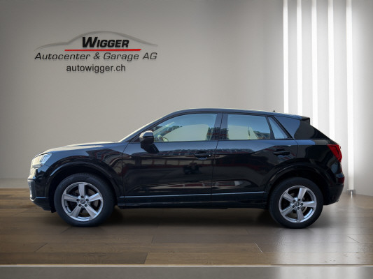 AUDI Q2 40 TFSI Sport quattro-showroom-element-1