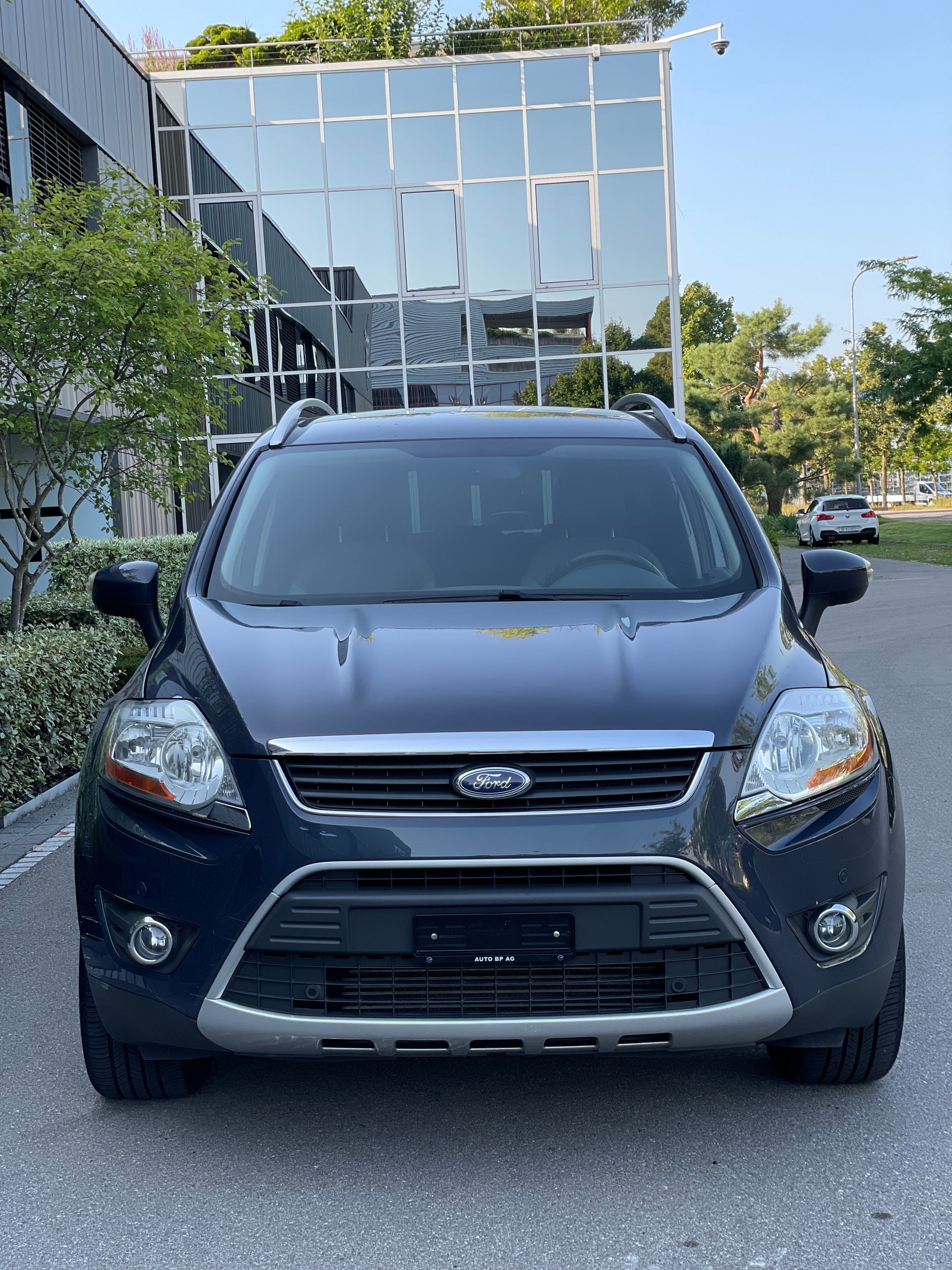 FORD Kuga 2.0 TDCi Carving 2WD-image-1
