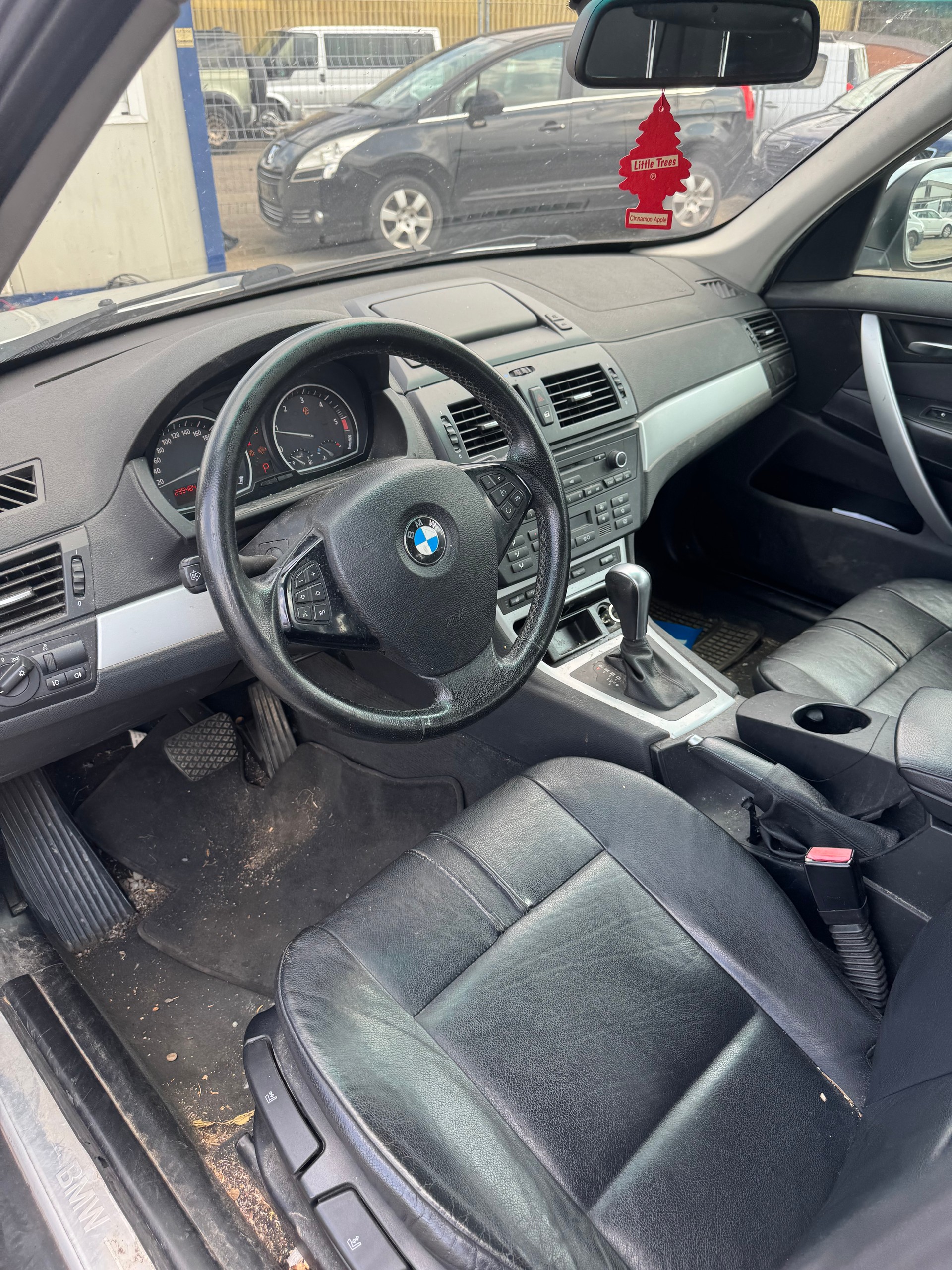 BMW X3 xDrive 20d (2.0d) Steptronic-image-5