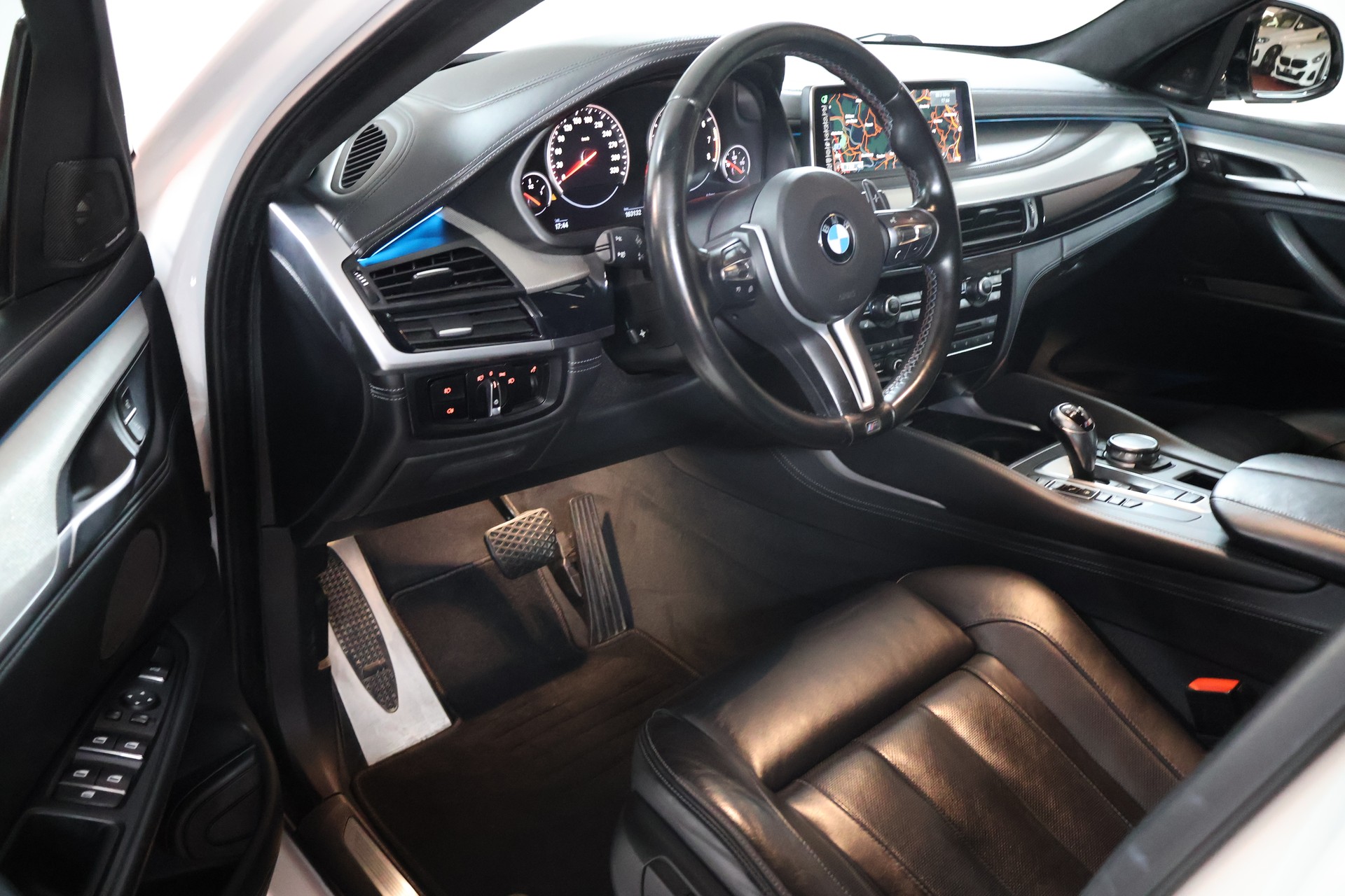 BMW X6M Steptronic-image-8