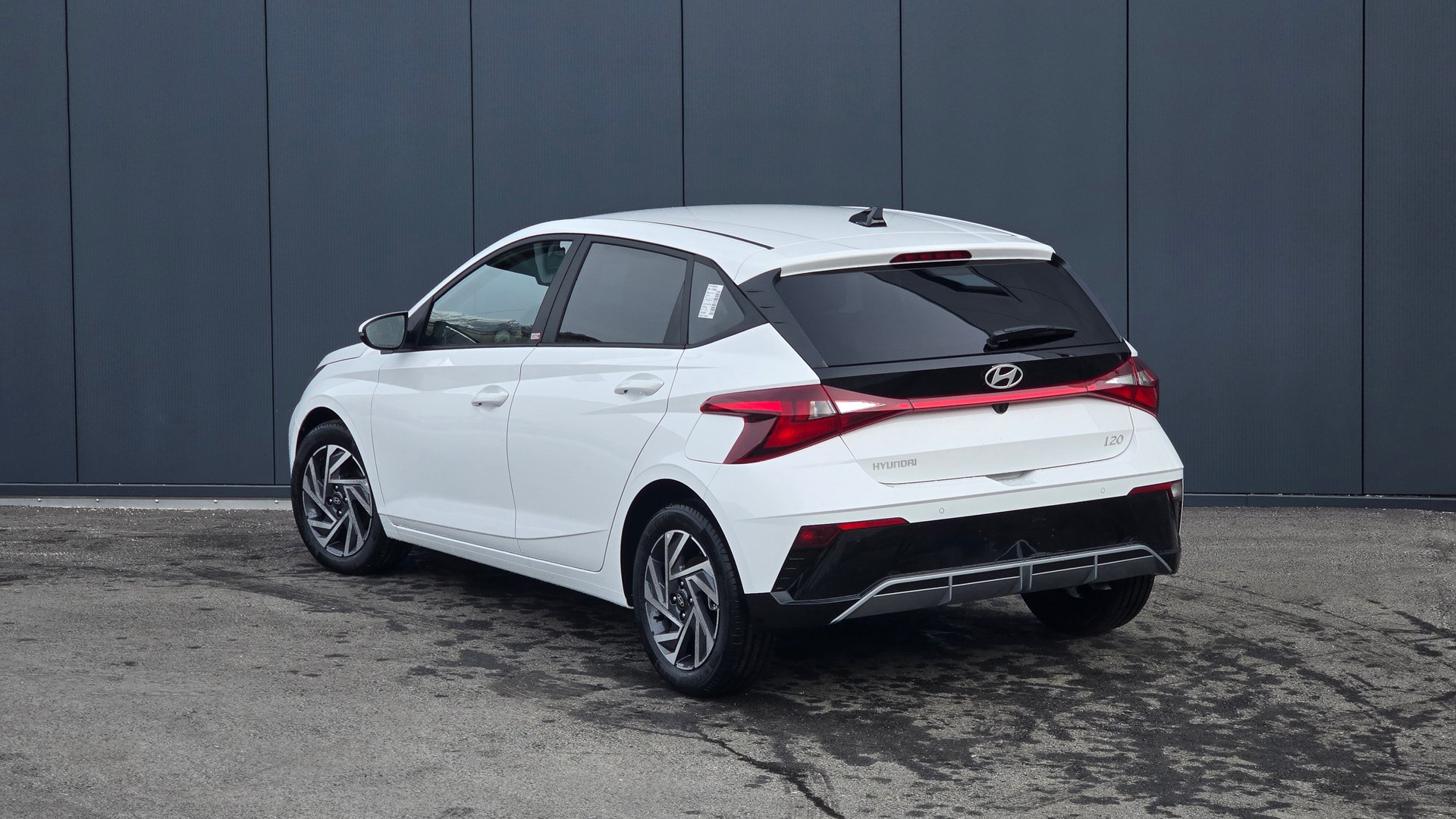 HYUNDAI i20 1.0 T-GDi Amplia DCT-image-1