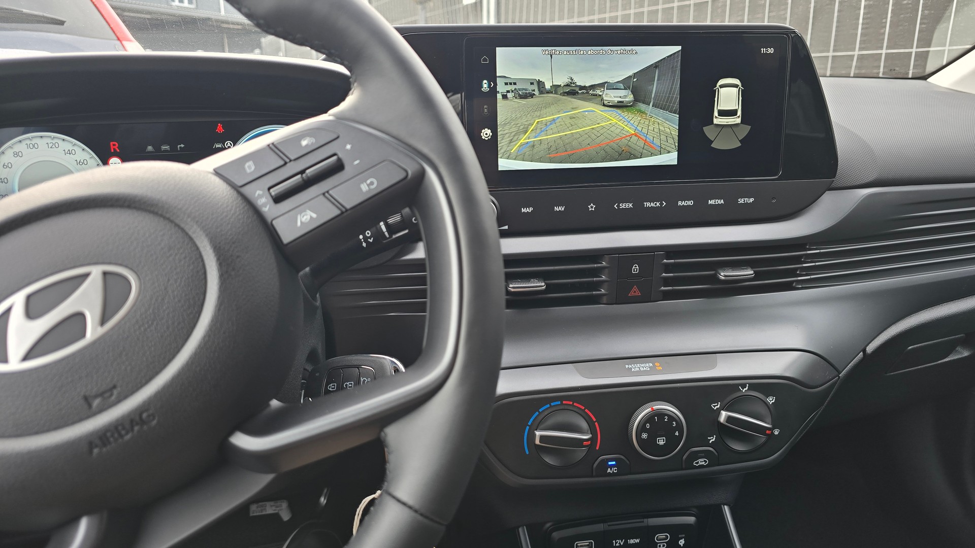 HYUNDAI i20 1.0 T-GDi Amplia DCT-image-5