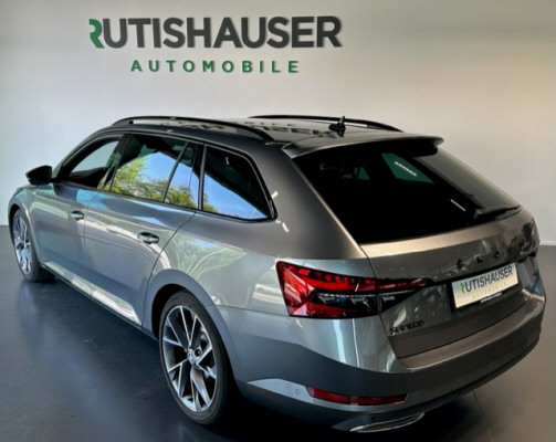 SKODA Superb 2.0 TDi SportL 4x4-image-2