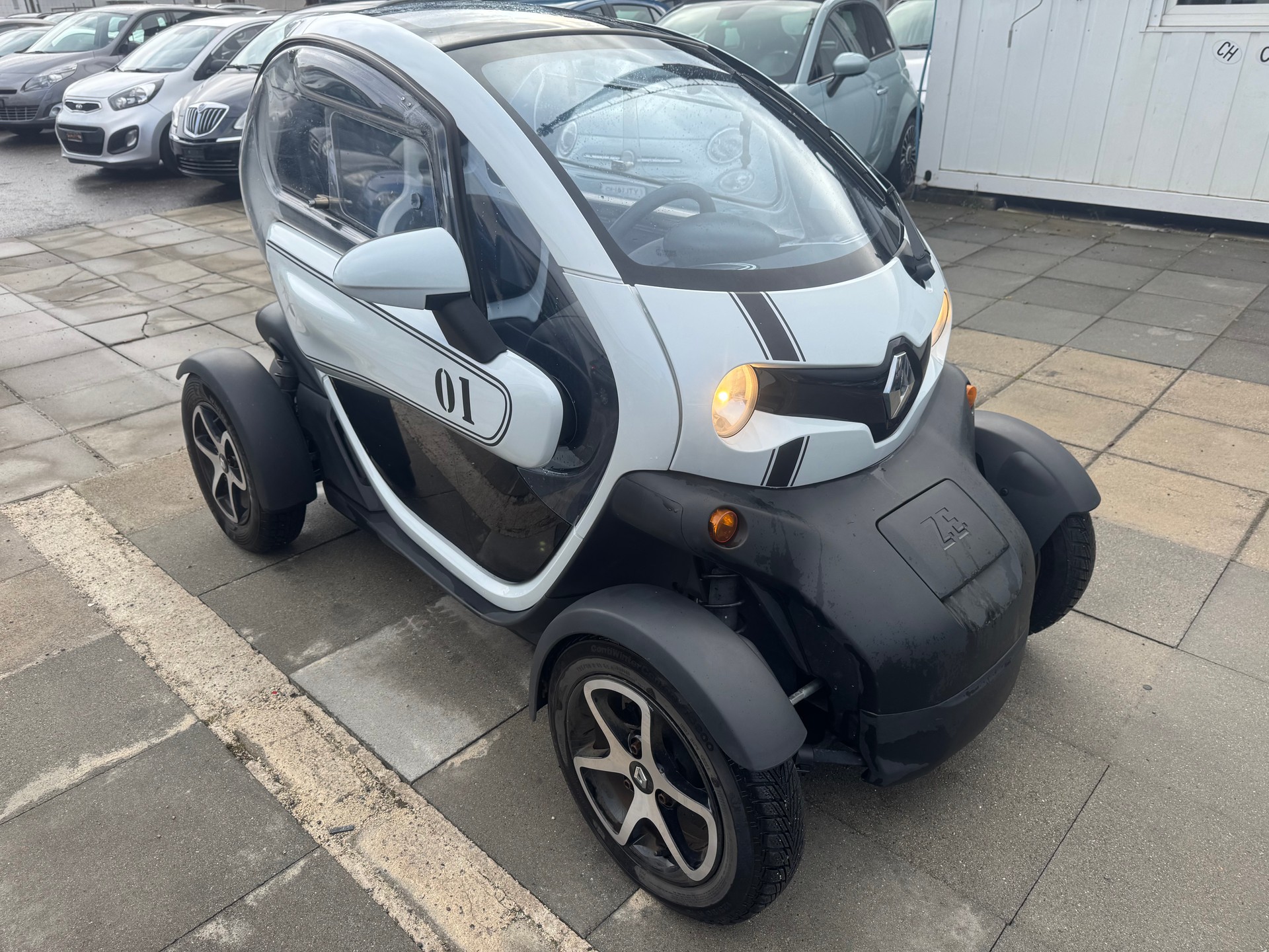 RENAULT (Incl. battery)-image-8