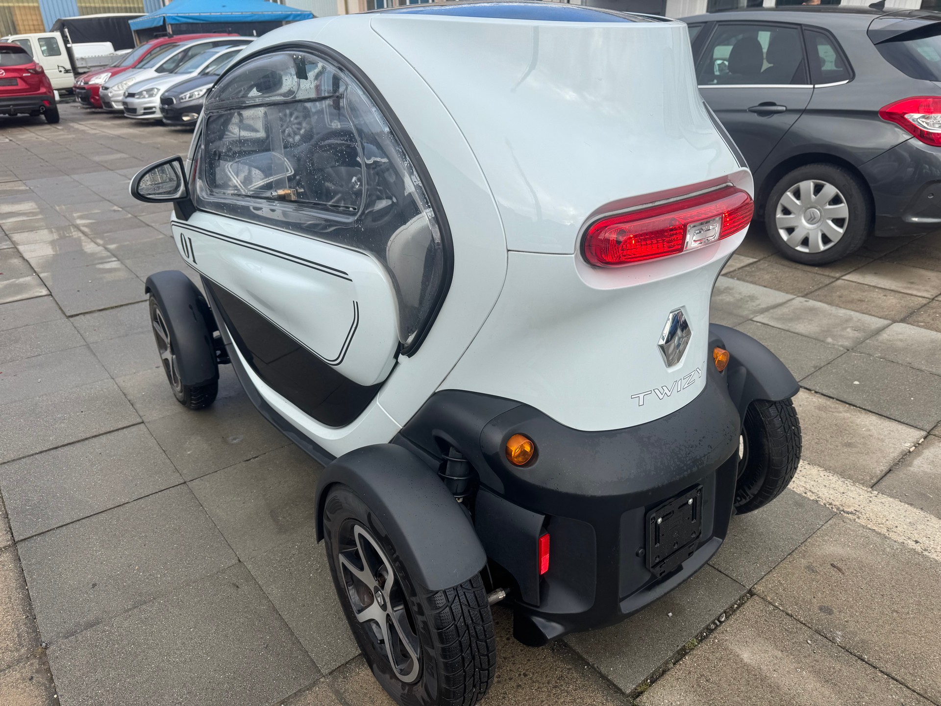 RENAULT (Incl. battery)-image-4