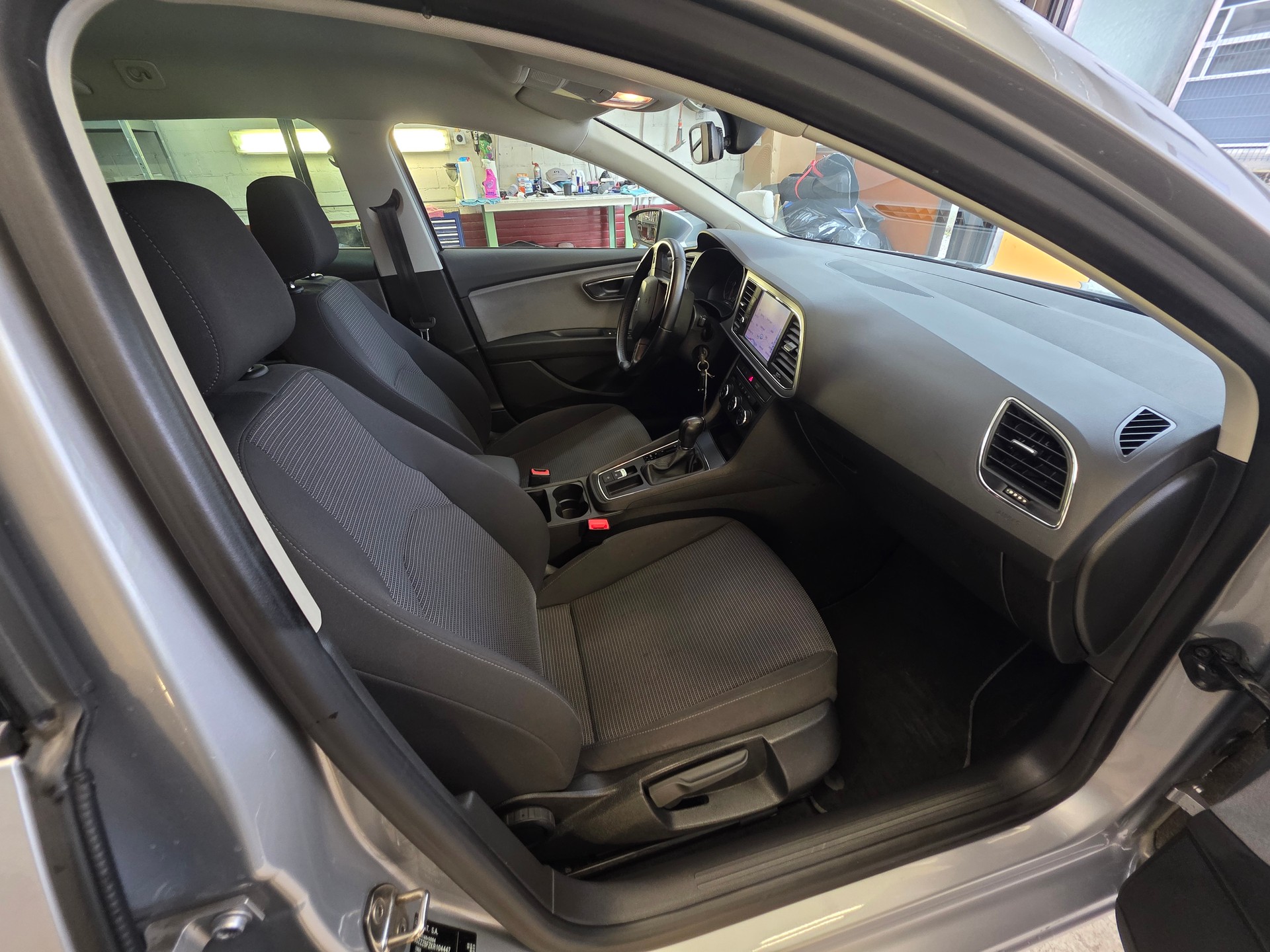 SEAT Leon ST 1.6 TDI CR Style DSG-image-20