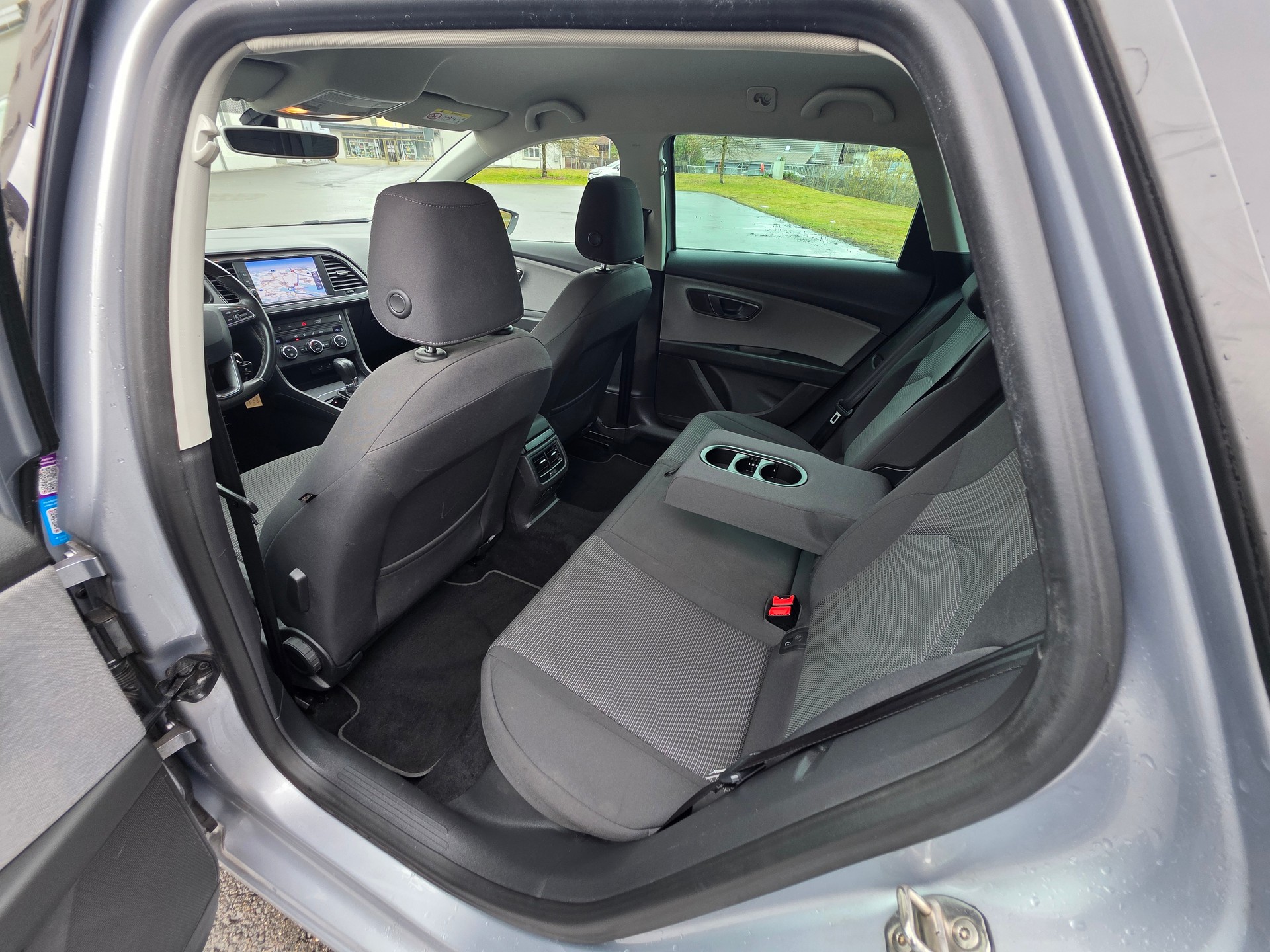 SEAT Leon ST 1.6 TDI CR Style DSG-image-21