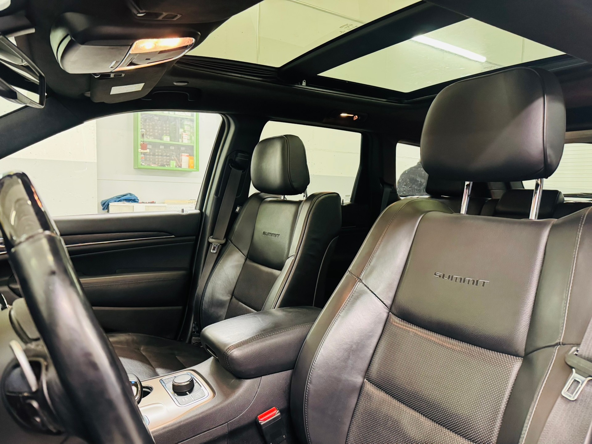 JEEP Grand Cherokee 3.0 CRD Summit Automatic-image-7
