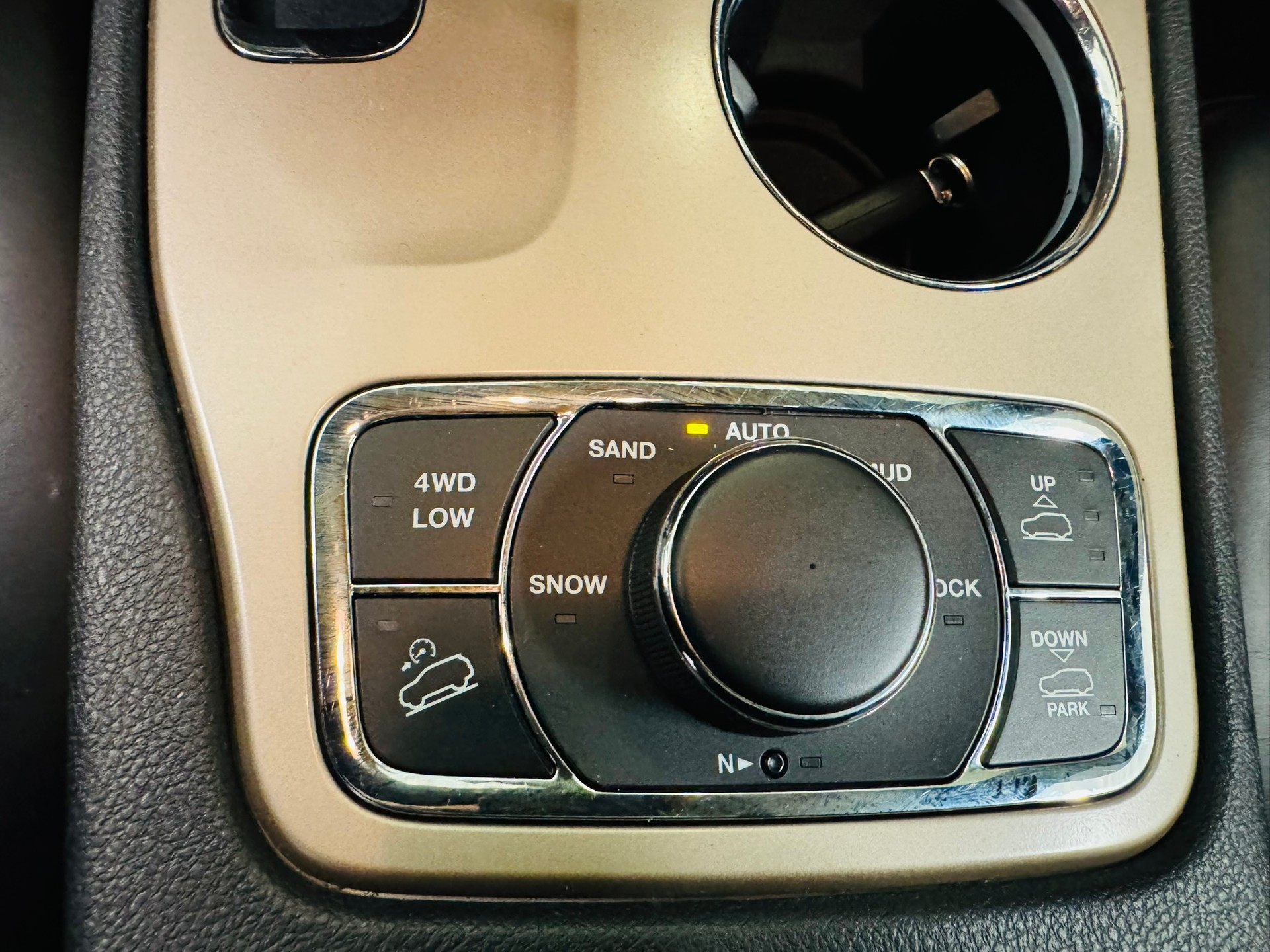 JEEP Grand Cherokee 3.0 CRD Summit Automatic-image-15