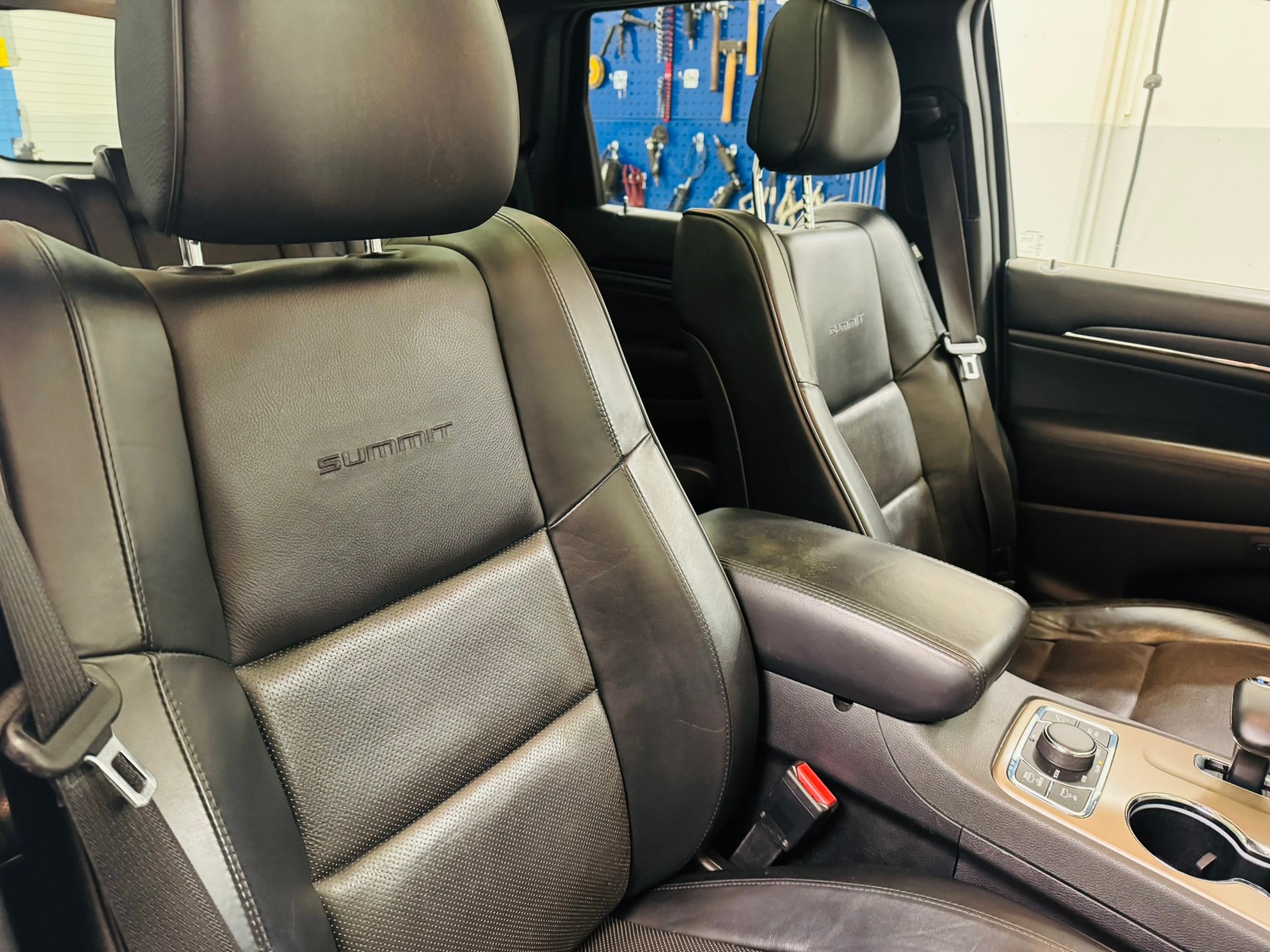 JEEP Grand Cherokee 3.0 CRD Summit Automatic-image-9