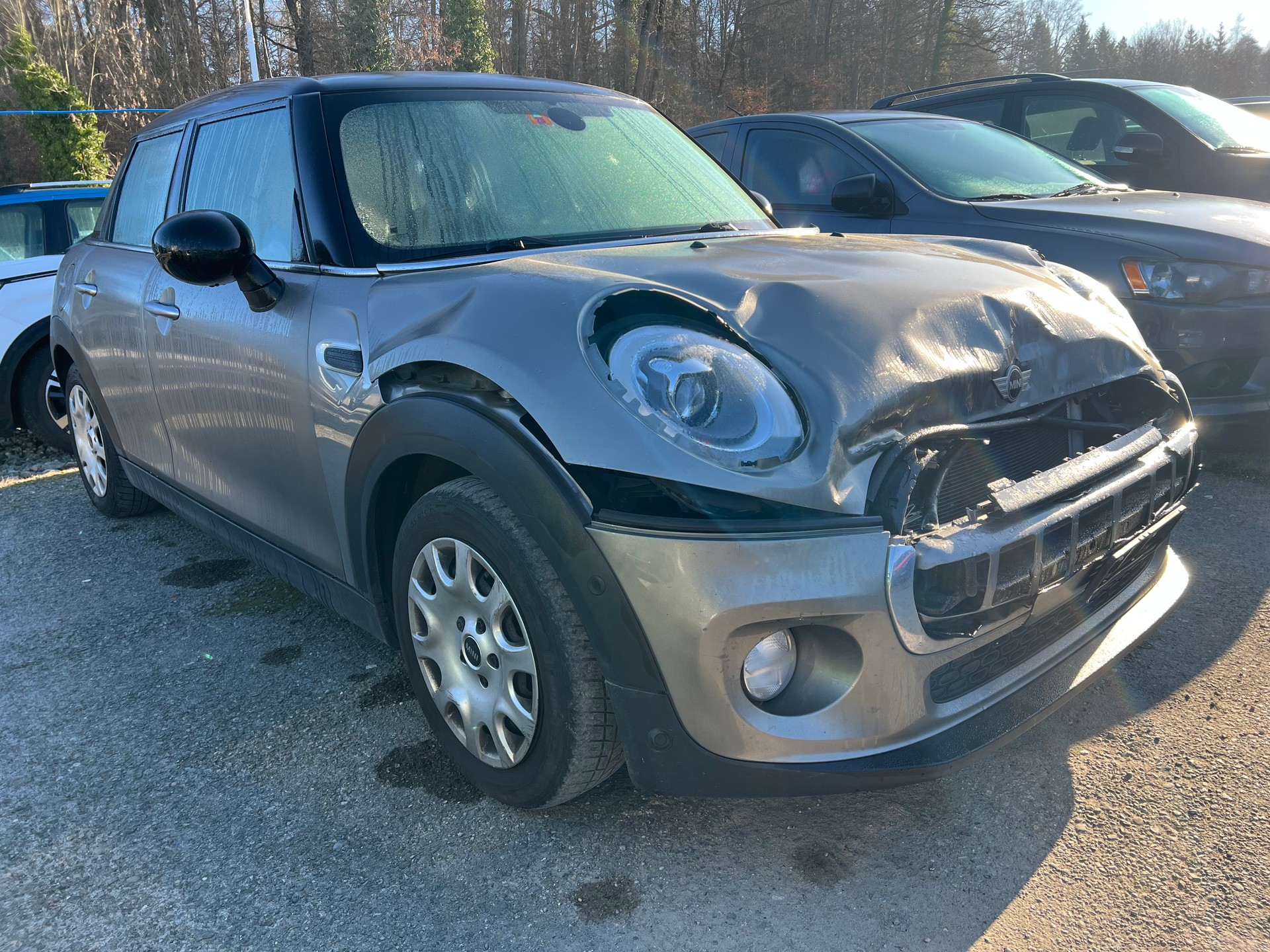 MINI Cooper-image-1