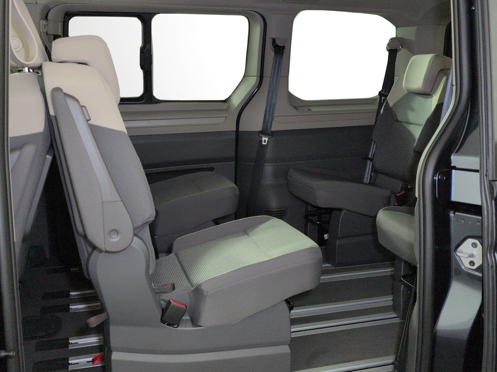 VW Multivan 1.5 eHybrid Liberty 4Motion DSG-image-6